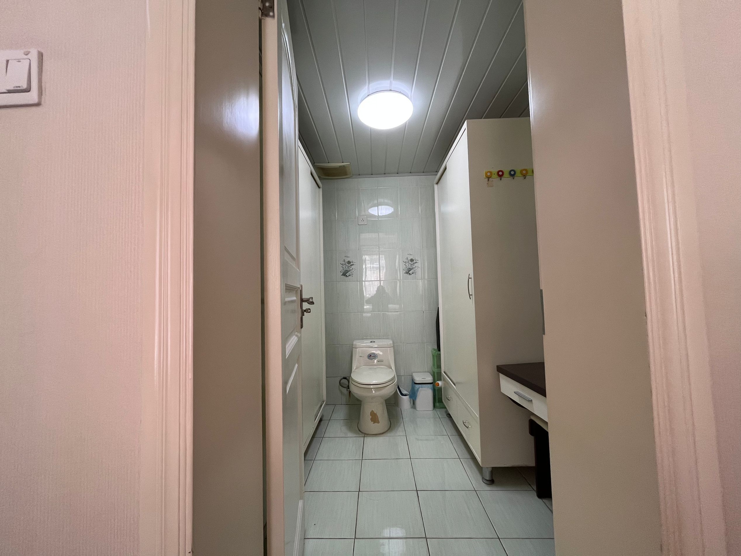 濠滨别业 3室1厅1卫 100.00m&sup2;