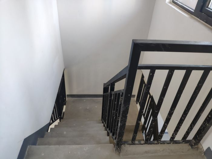 绿地新里城 4室2厅2卫 103m²