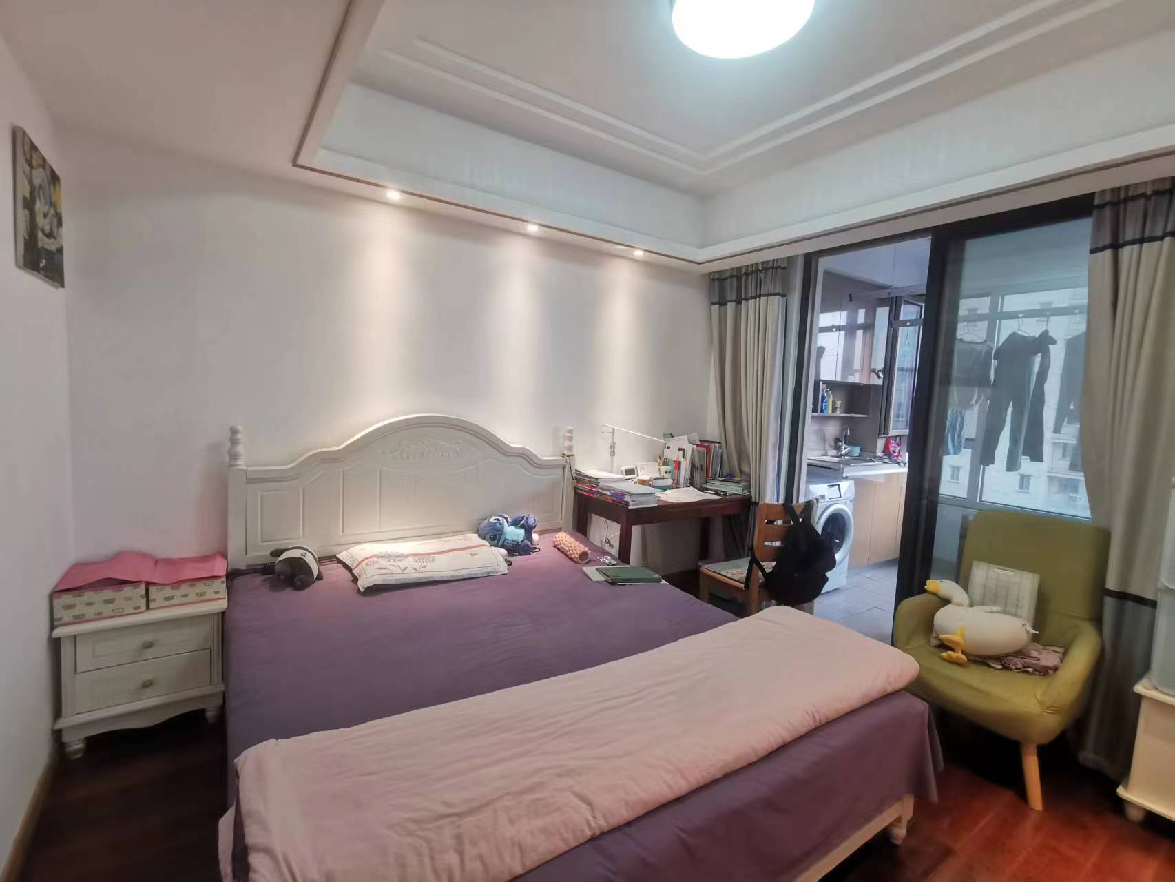 中南世纪花城三期 4室2厅2卫 138m&sup2;