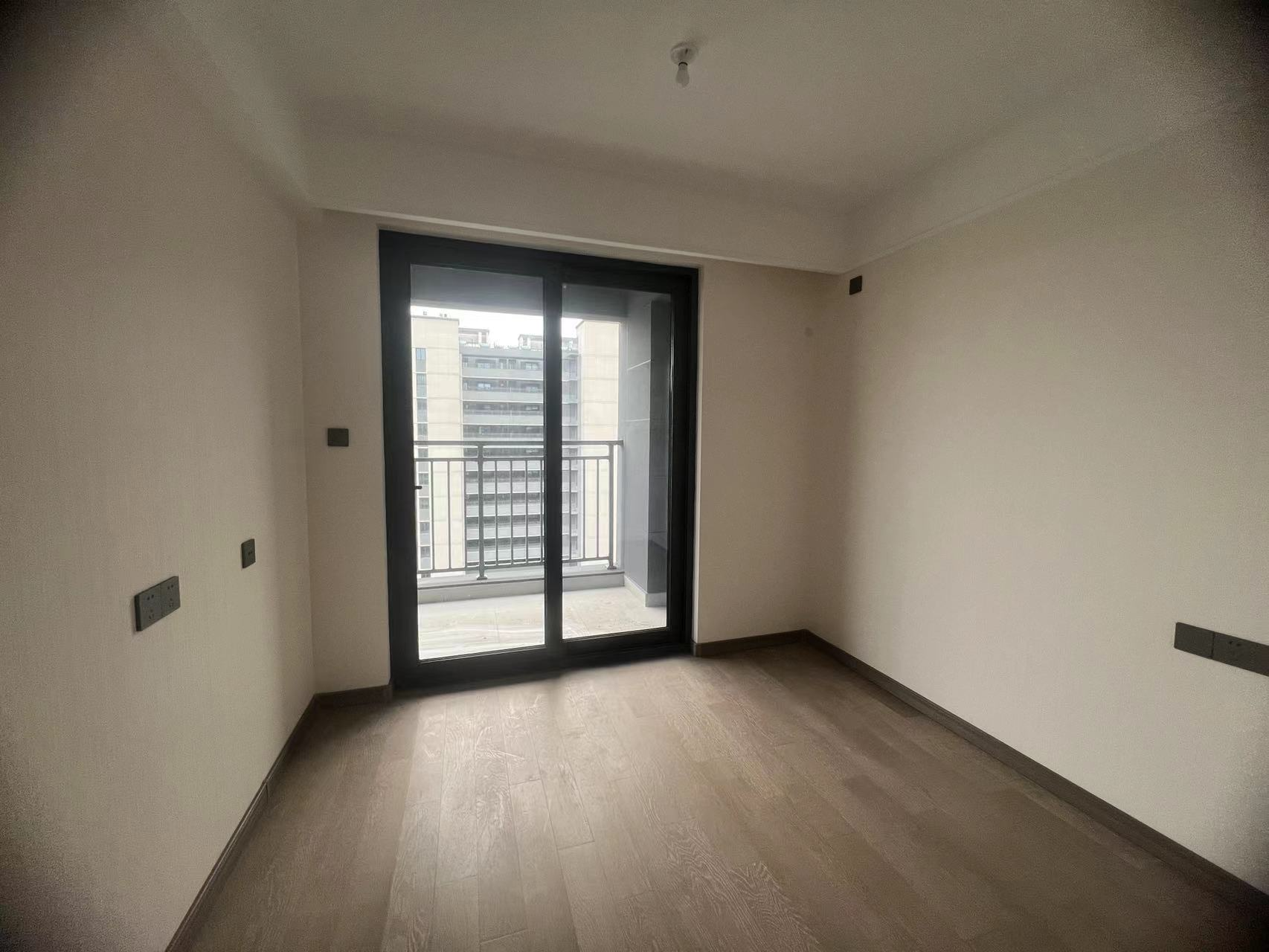 万科时代之光 3室2厅1卫 93m&sup2;