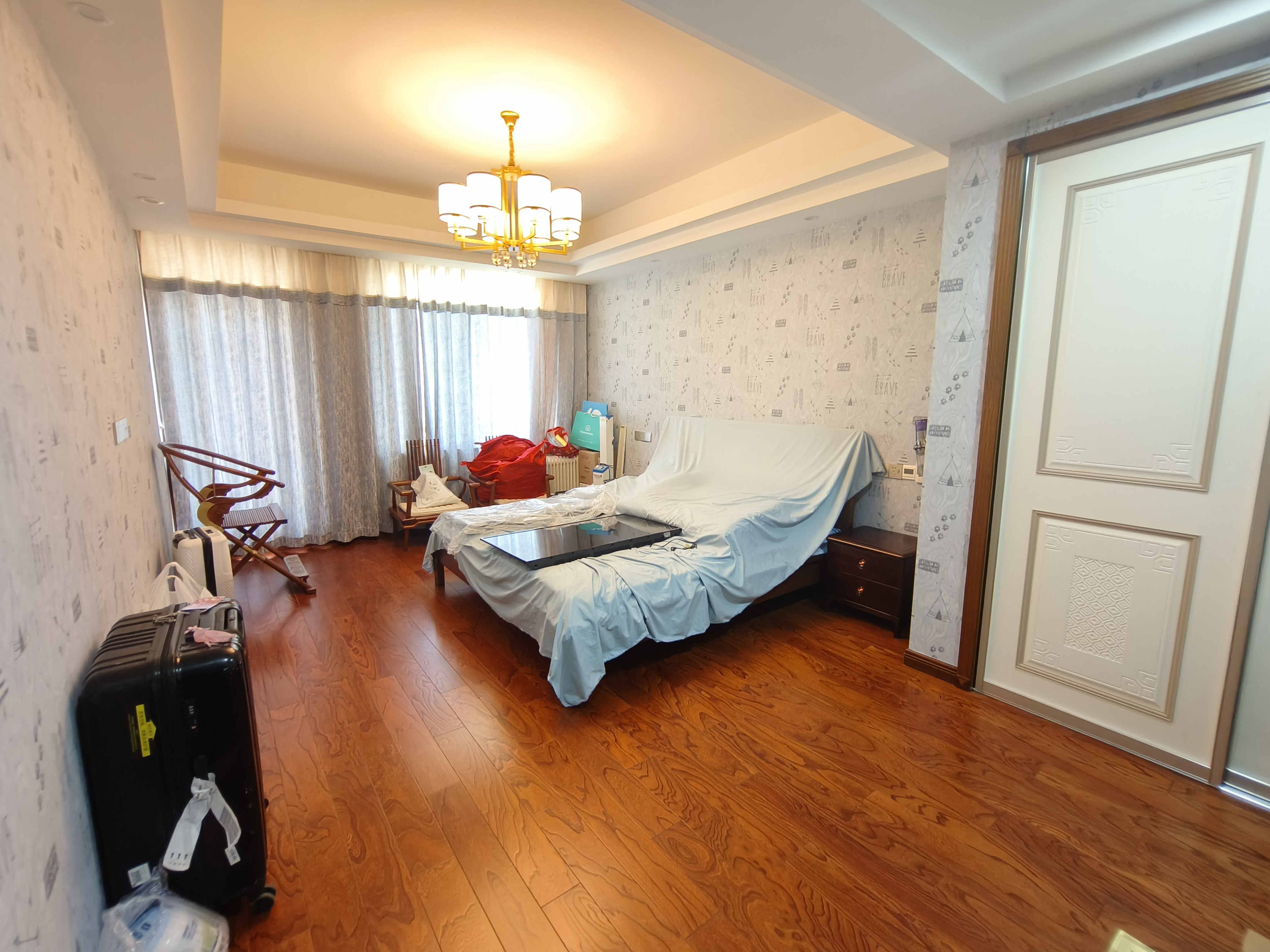 富都豪园 5室2厅2卫 310m&sup2;