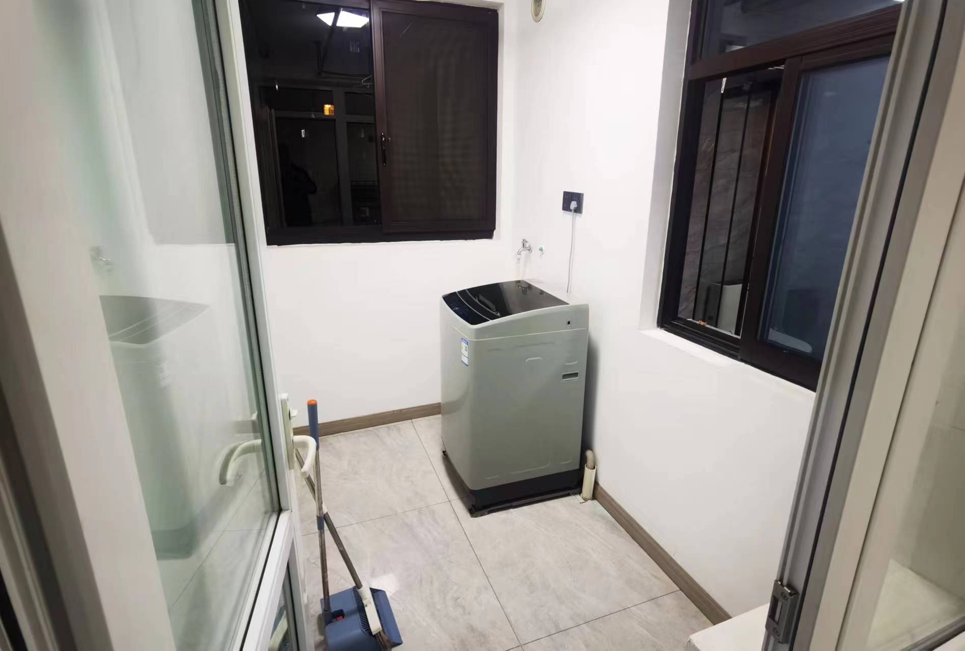 江景苑小区 2室1厅1卫 98m&sup2;