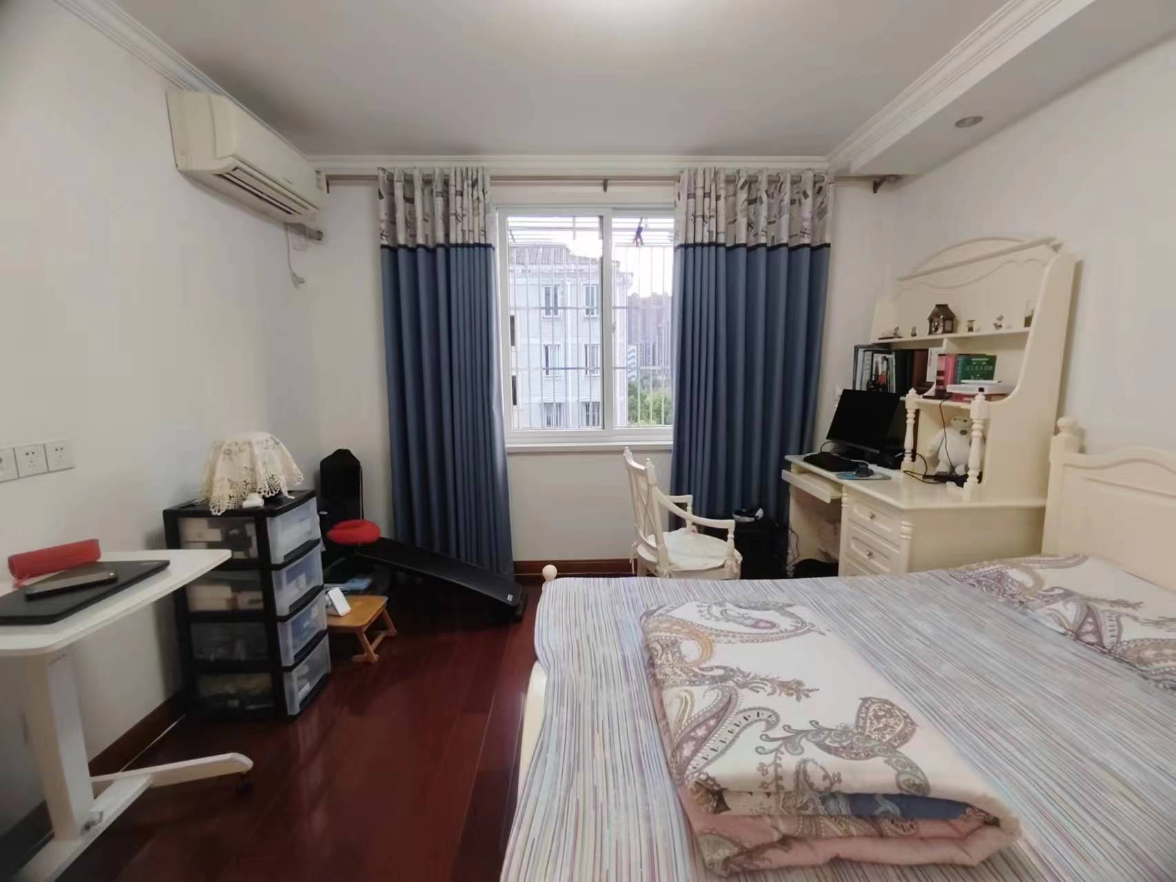 光明南村 3室2厅2卫 97.00m&sup2;
