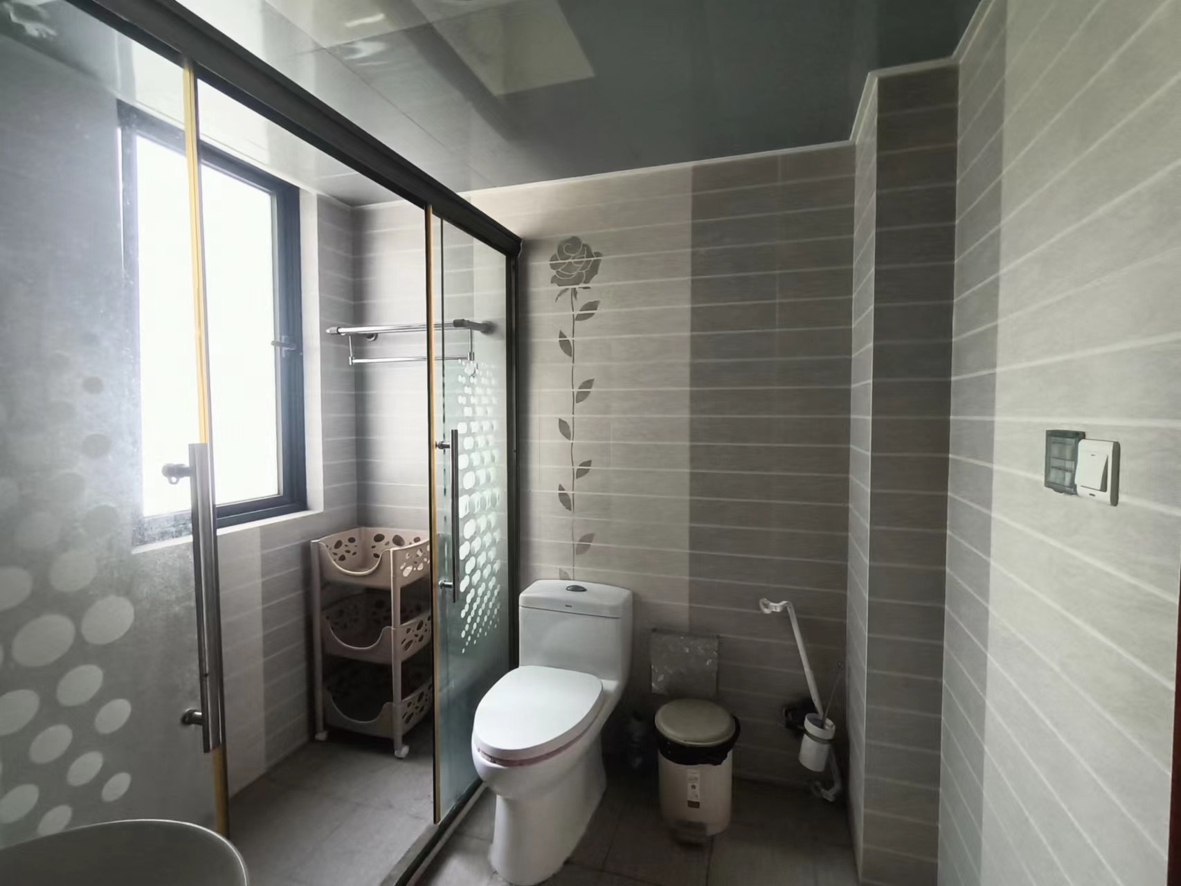 高迪晶城 3室2厅2卫 158m&sup2;