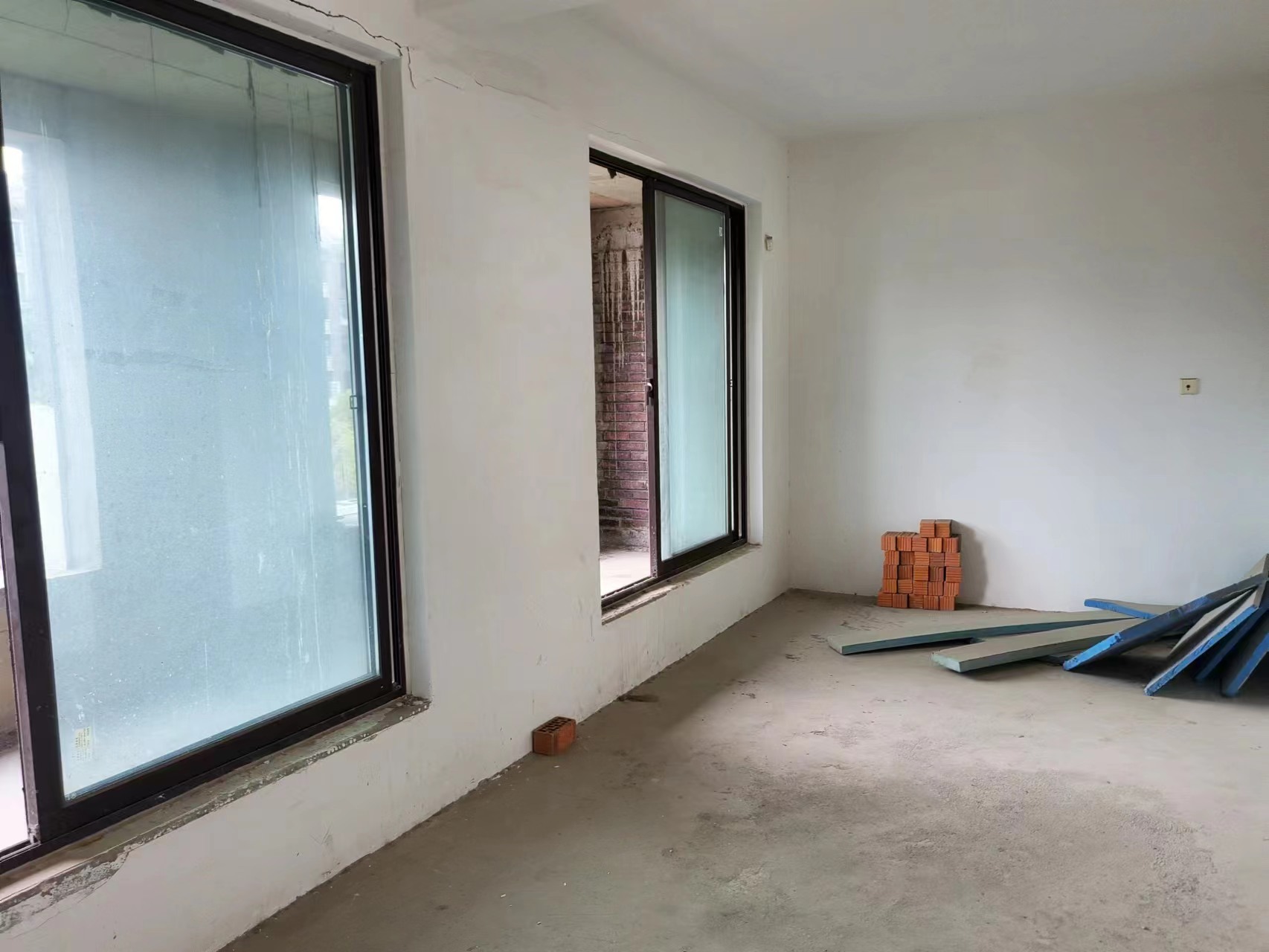 盛和九里香堤二期 6室3厅5卫 400.00m&sup2;
