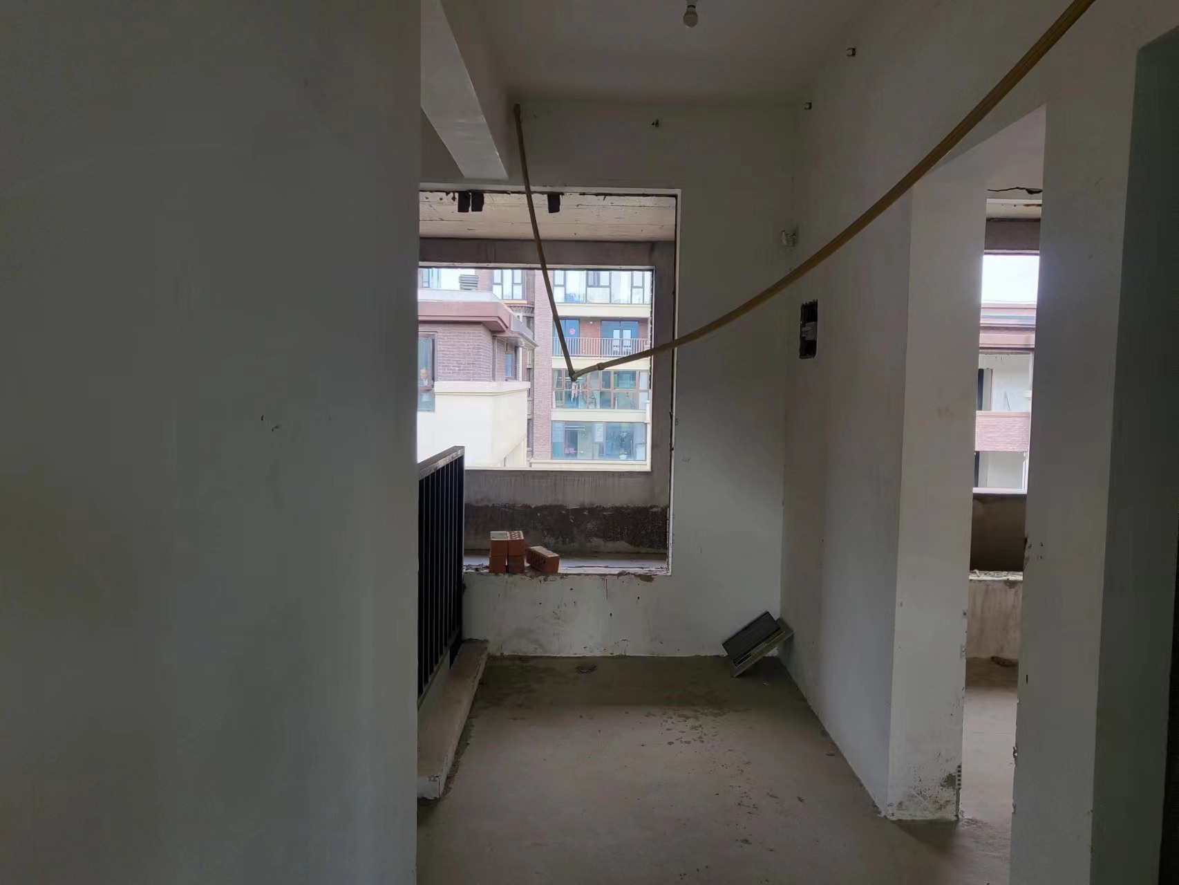 盛和九里香堤二期 6室3厅5卫 400.00m&sup2;