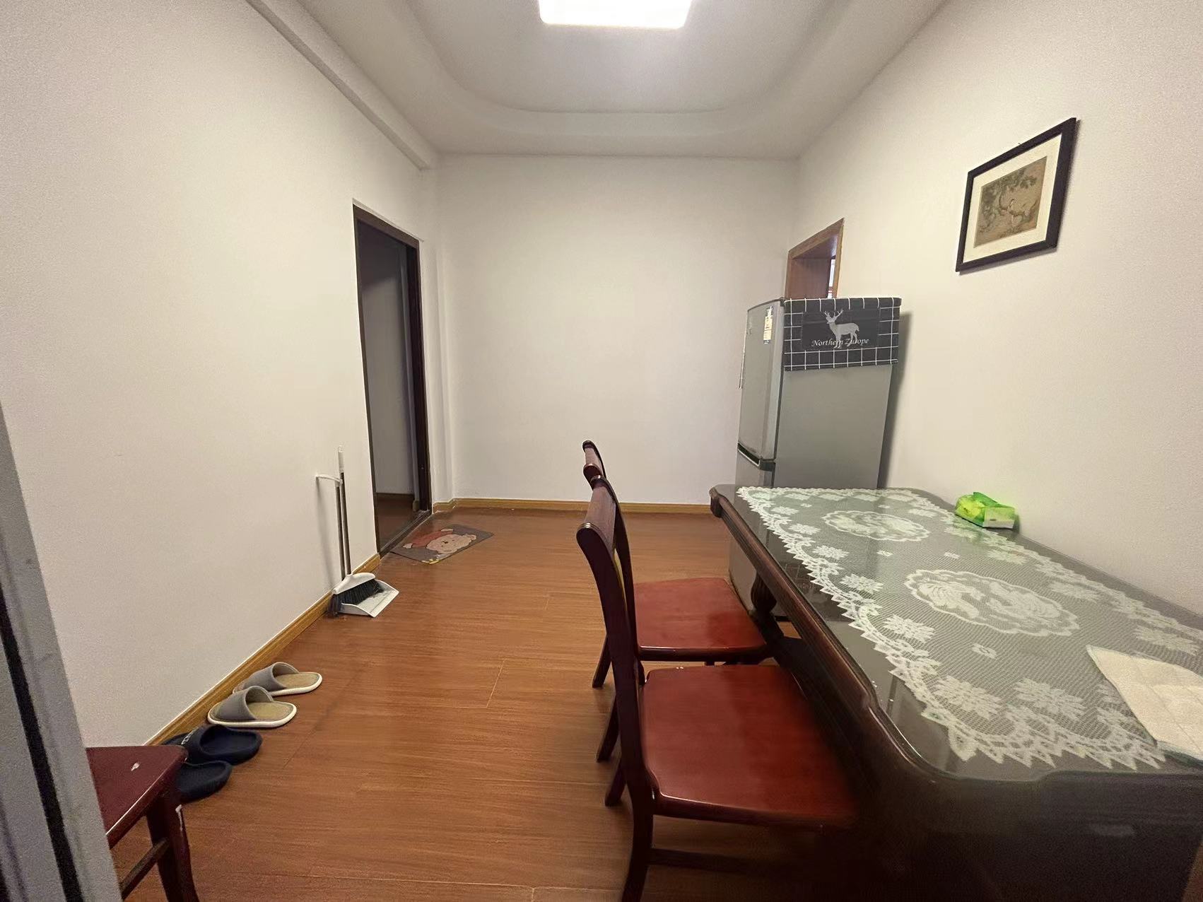 新建路新村 2室1厅1卫 58m&sup2;
