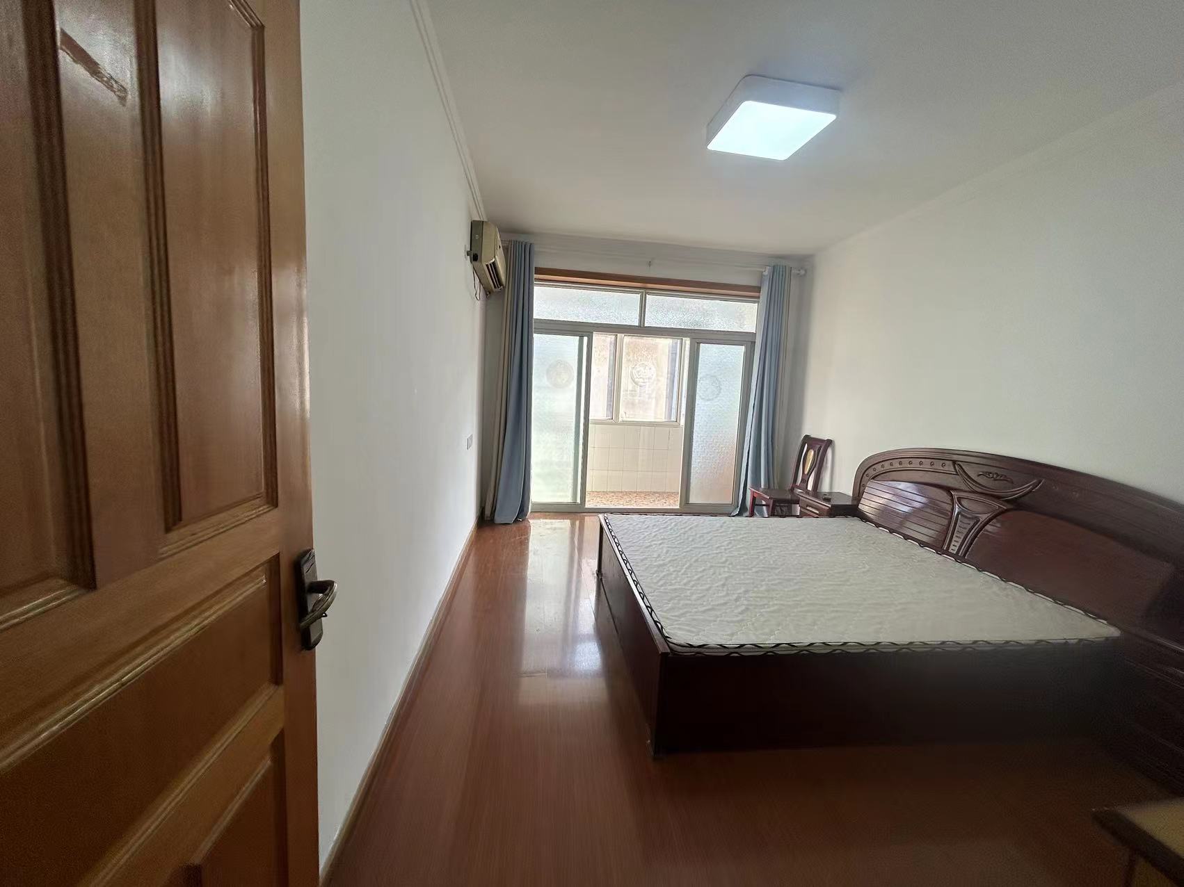 新建路新村 2室1厅1卫 58m&sup2;