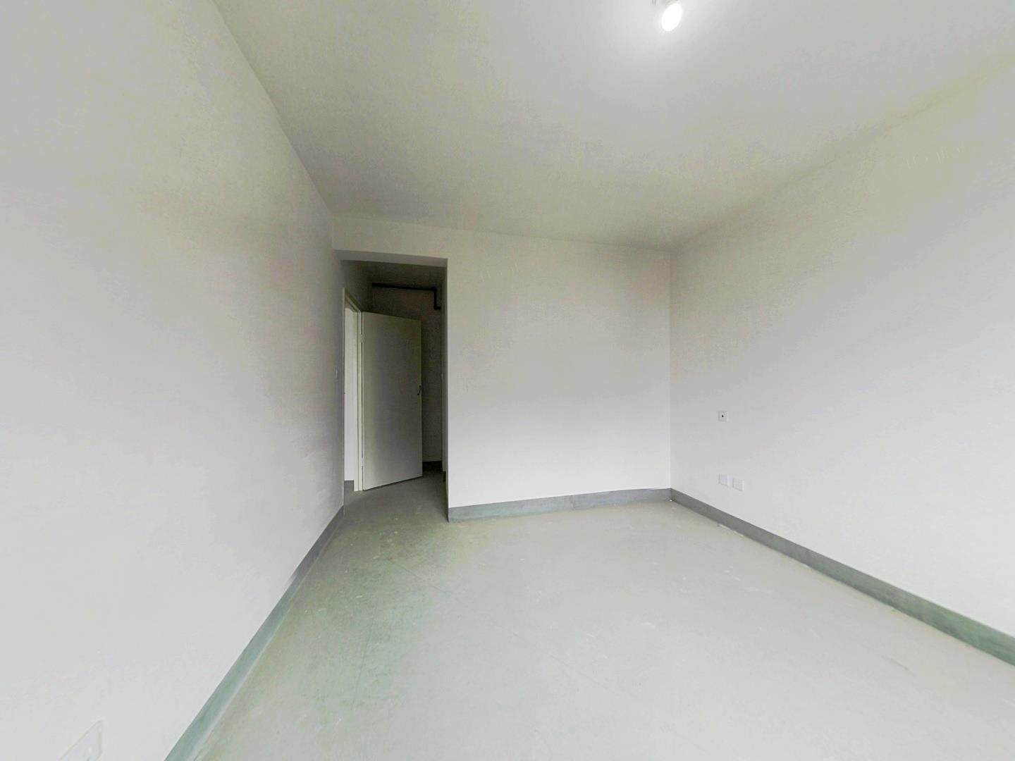 红星嘉苑 3室2厅2卫 139.00m&sup2;