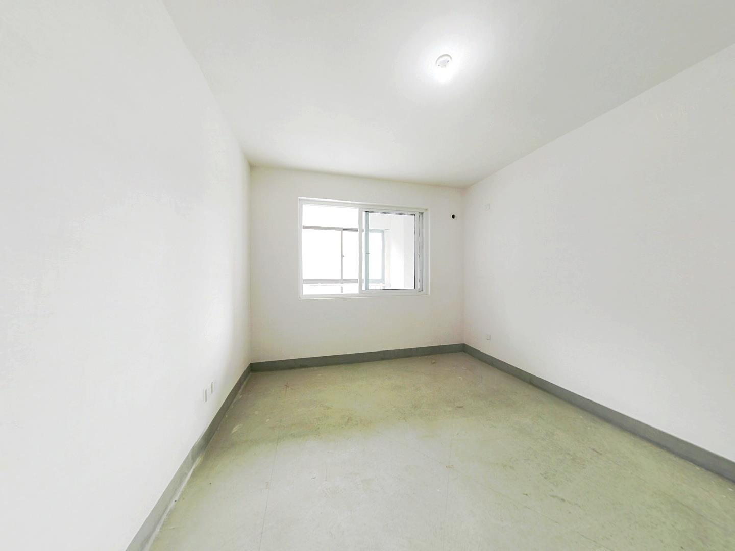 红星嘉苑 3室2厅2卫 139.00m&sup2;