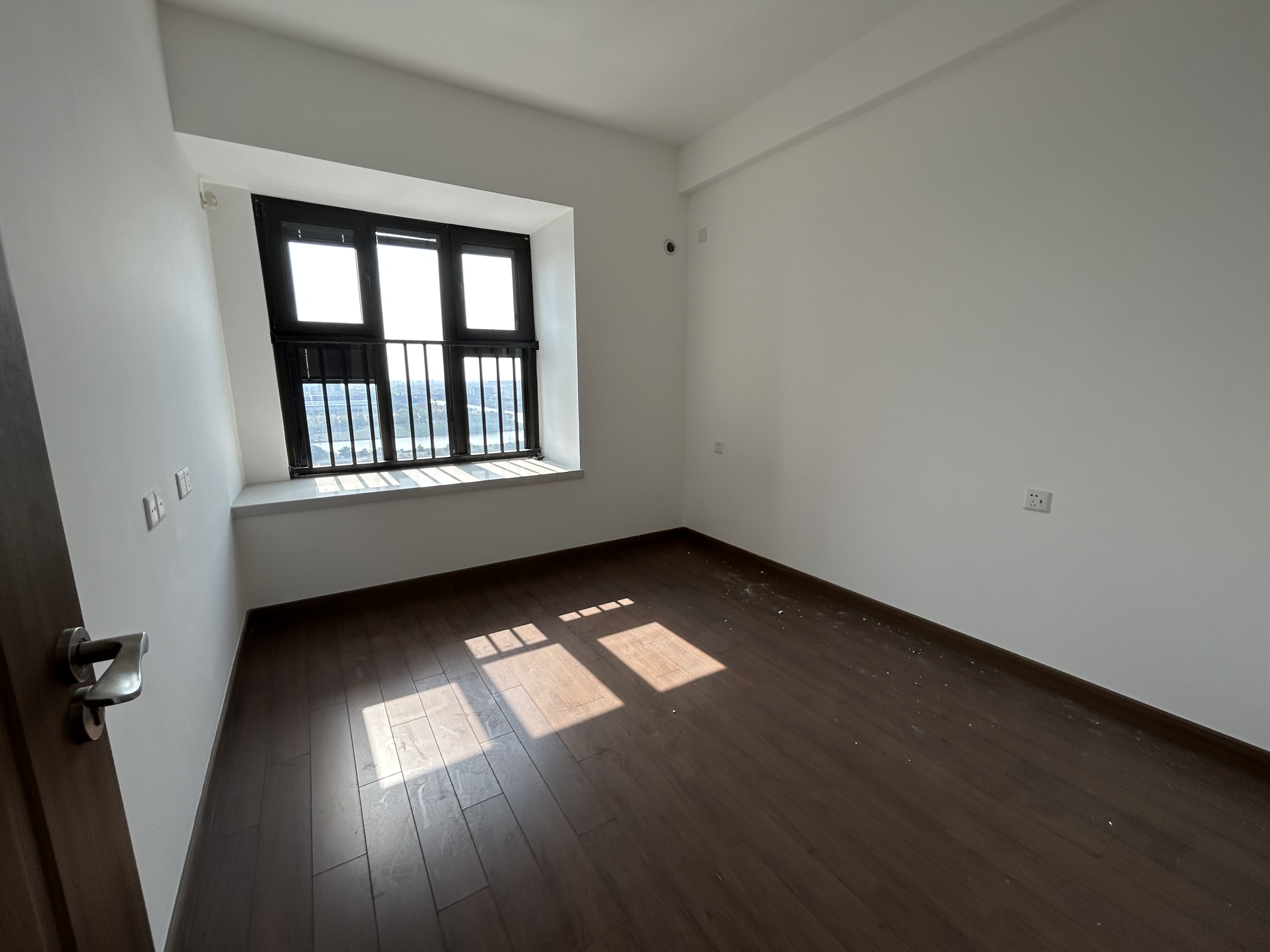 紫御四季 3室2厅1卫 98.00m&sup2;