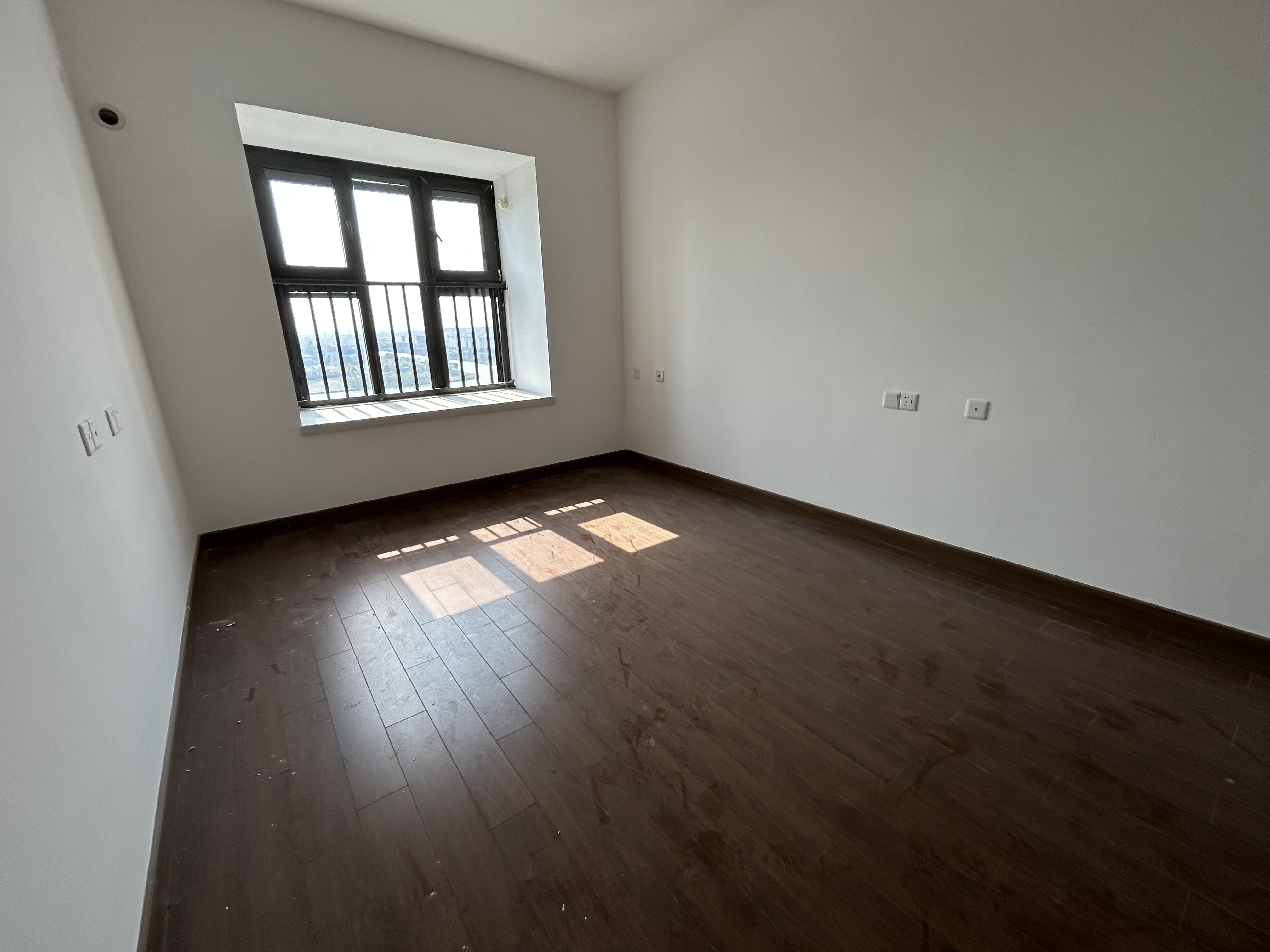 紫御四季 3室2厅1卫 98.00m&sup2;
