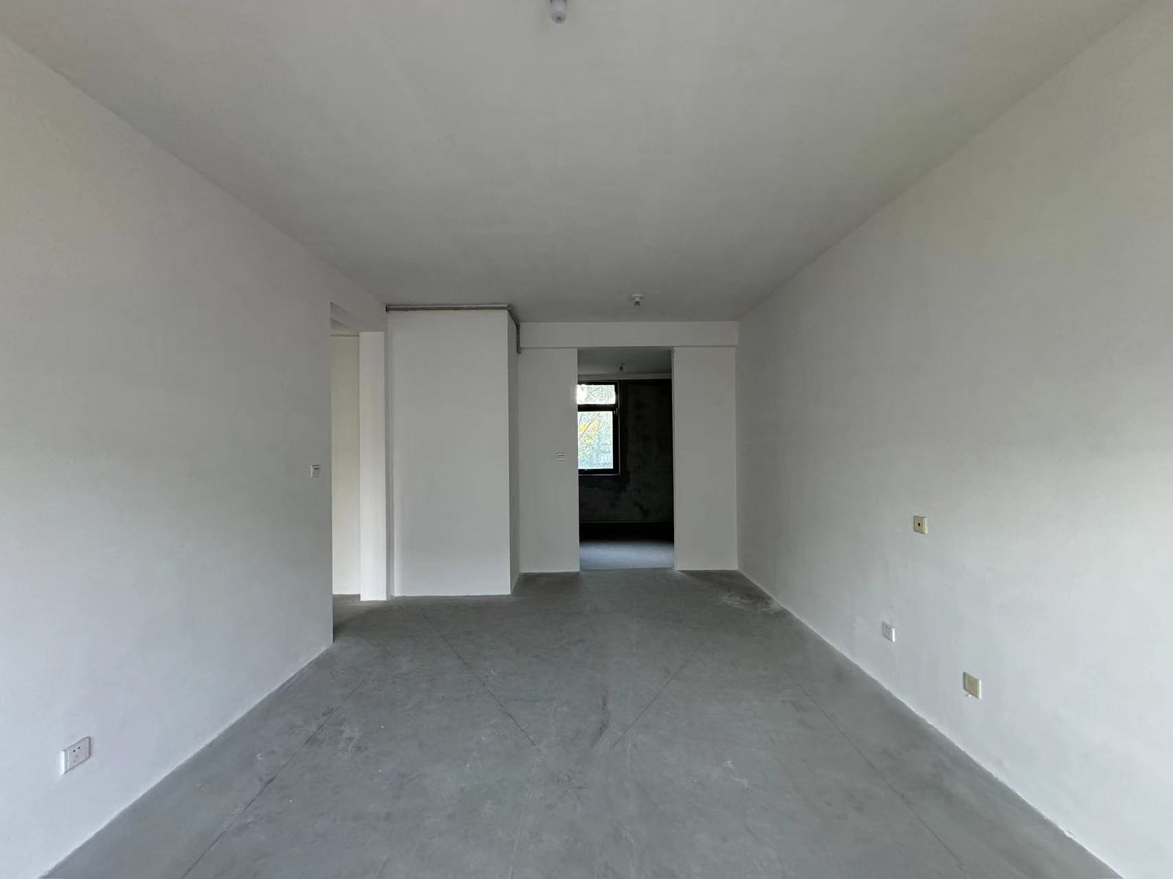 万濠山庄 4室2厅2卫 166m&sup2;