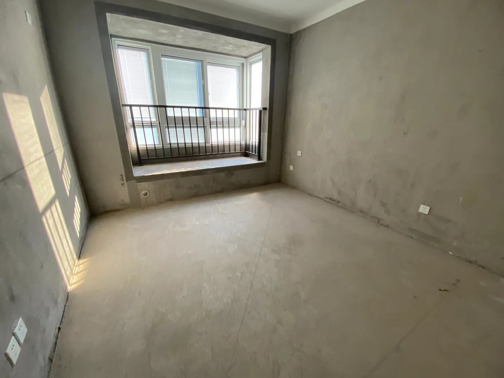 佳源都市 3室2厅2卫 116.89m&sup2;