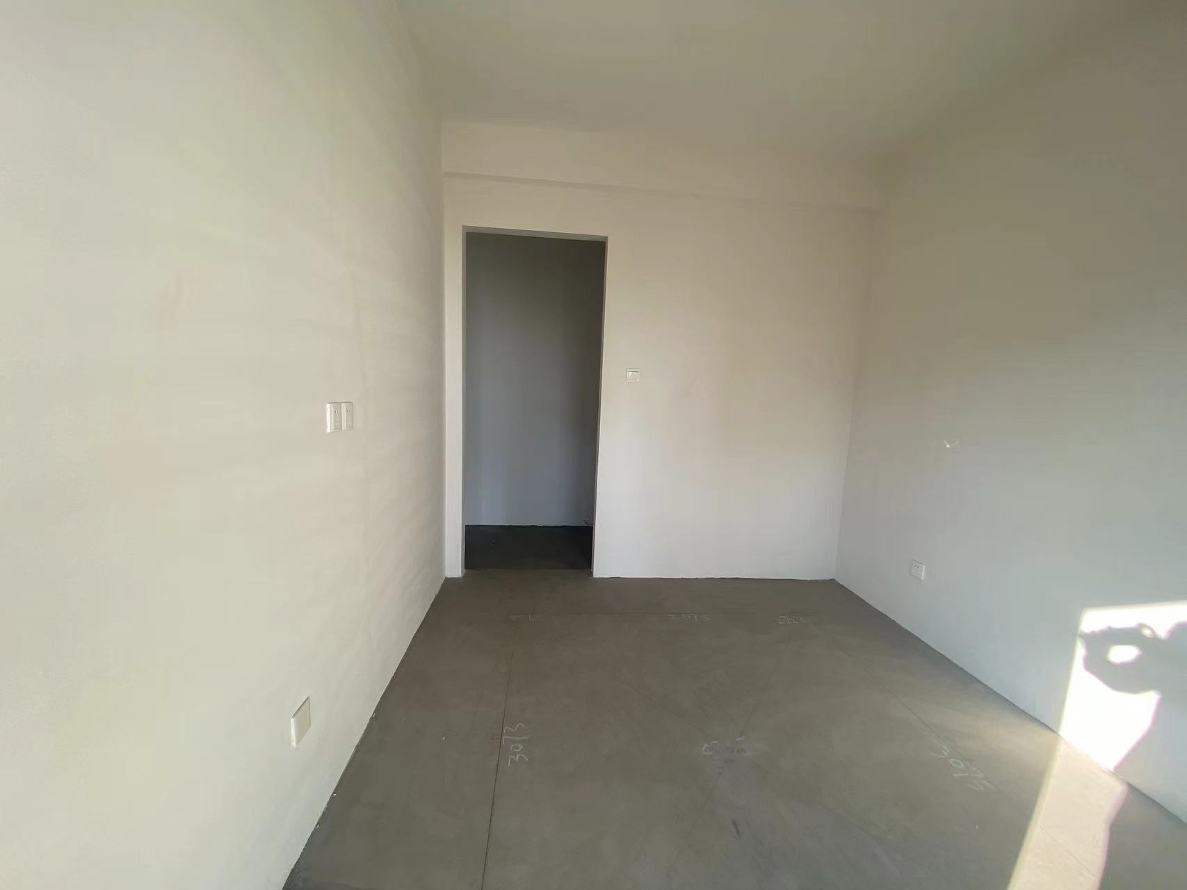 卓越悦宸 3室2厅1卫 95m&sup2;