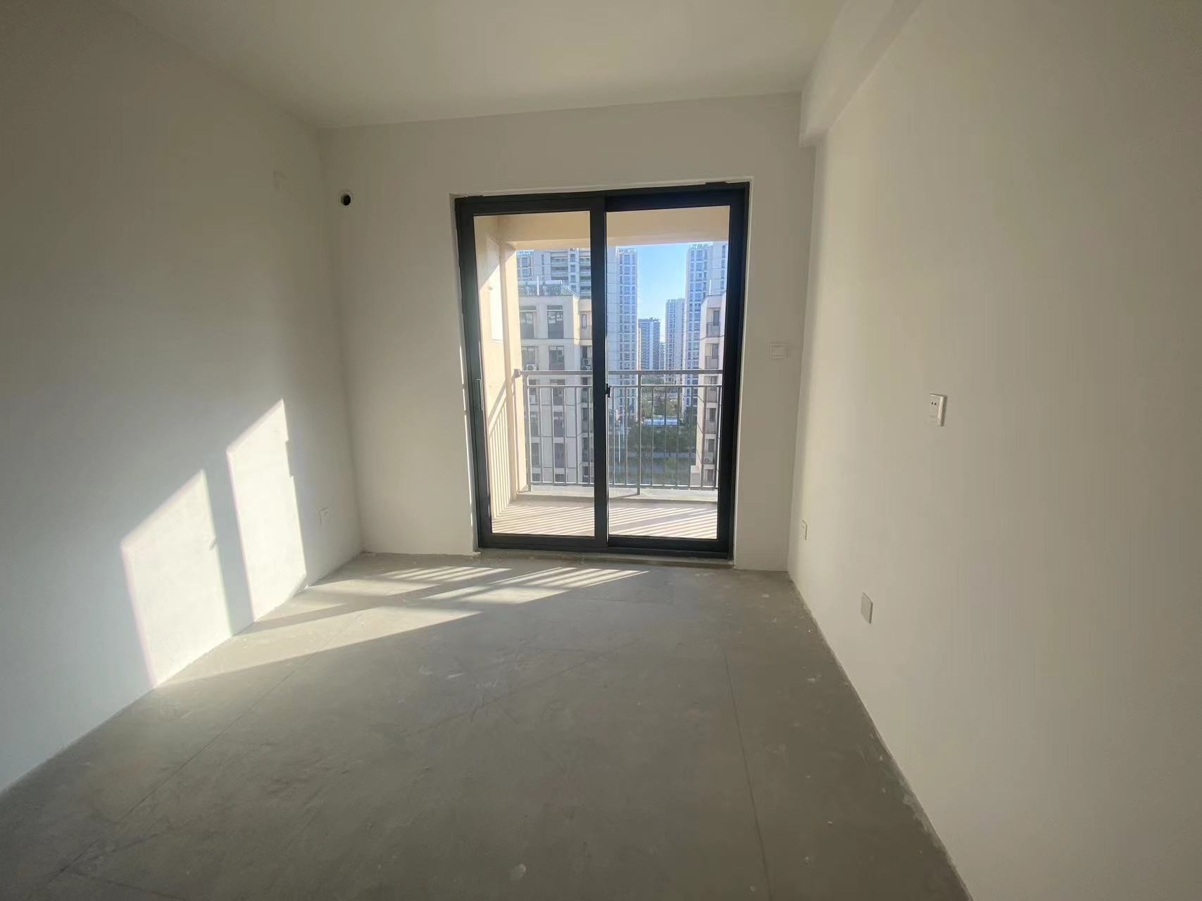 卓越悦宸 3室2厅2卫 102.00m&sup2;