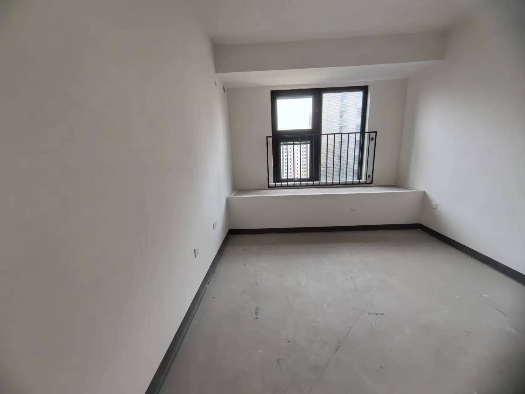 招商新城雍景湾 3室2厅1卫 87m²