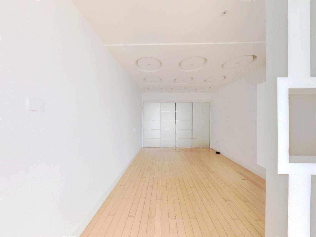王府大厦 2室2厅1卫 122m&sup2;
