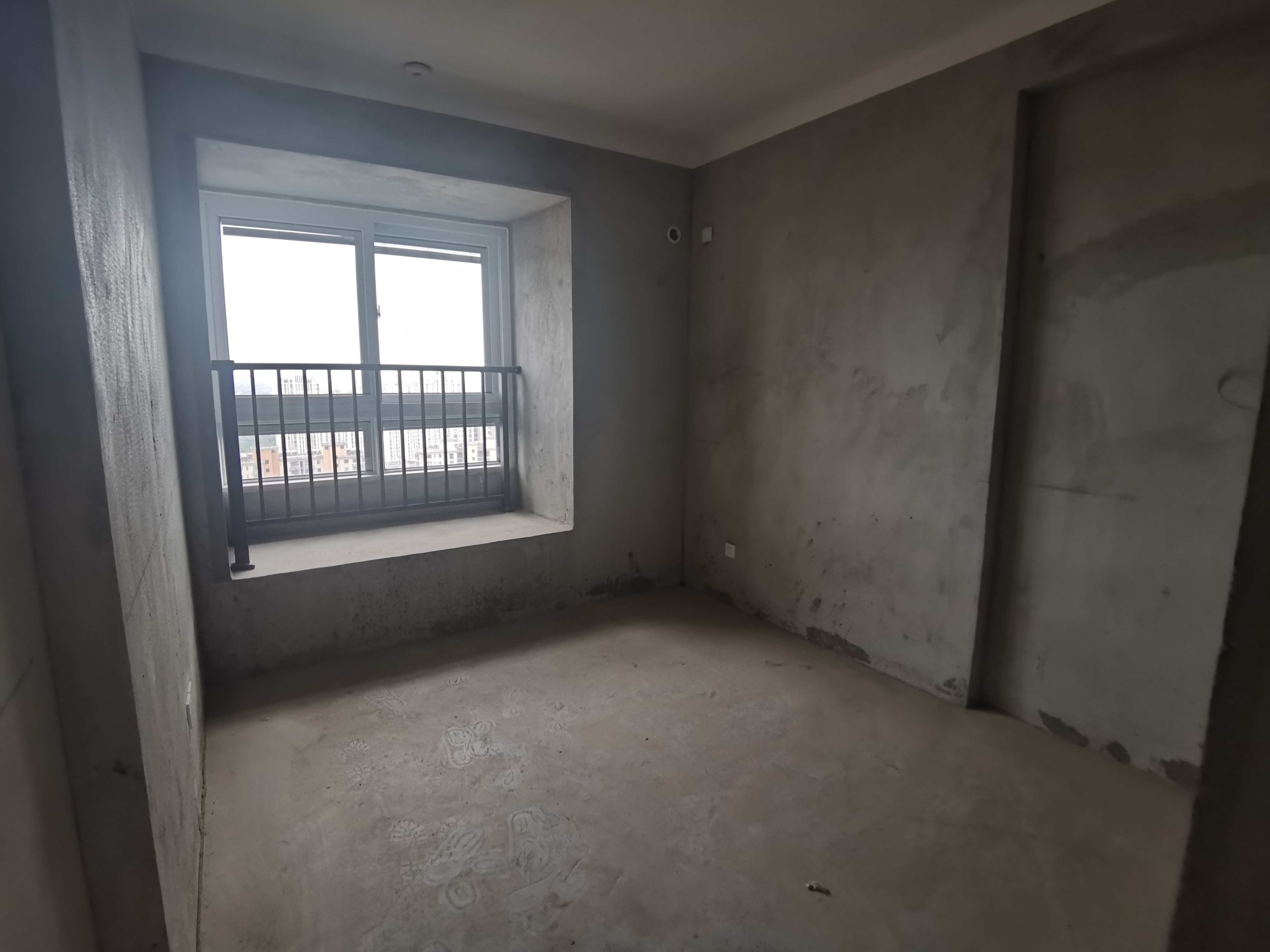 佳源都市 3室2厅2卫 129m&sup2;