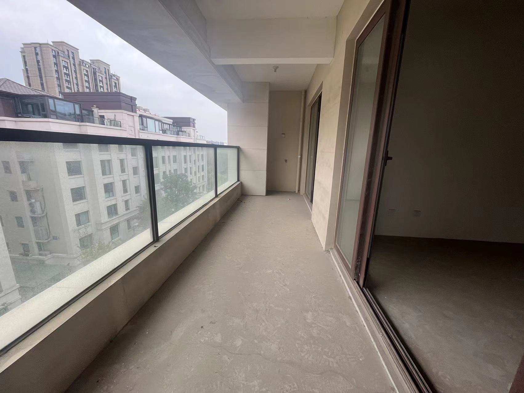 城山隐花苑 5室3厅3卫 212.89m&sup2;