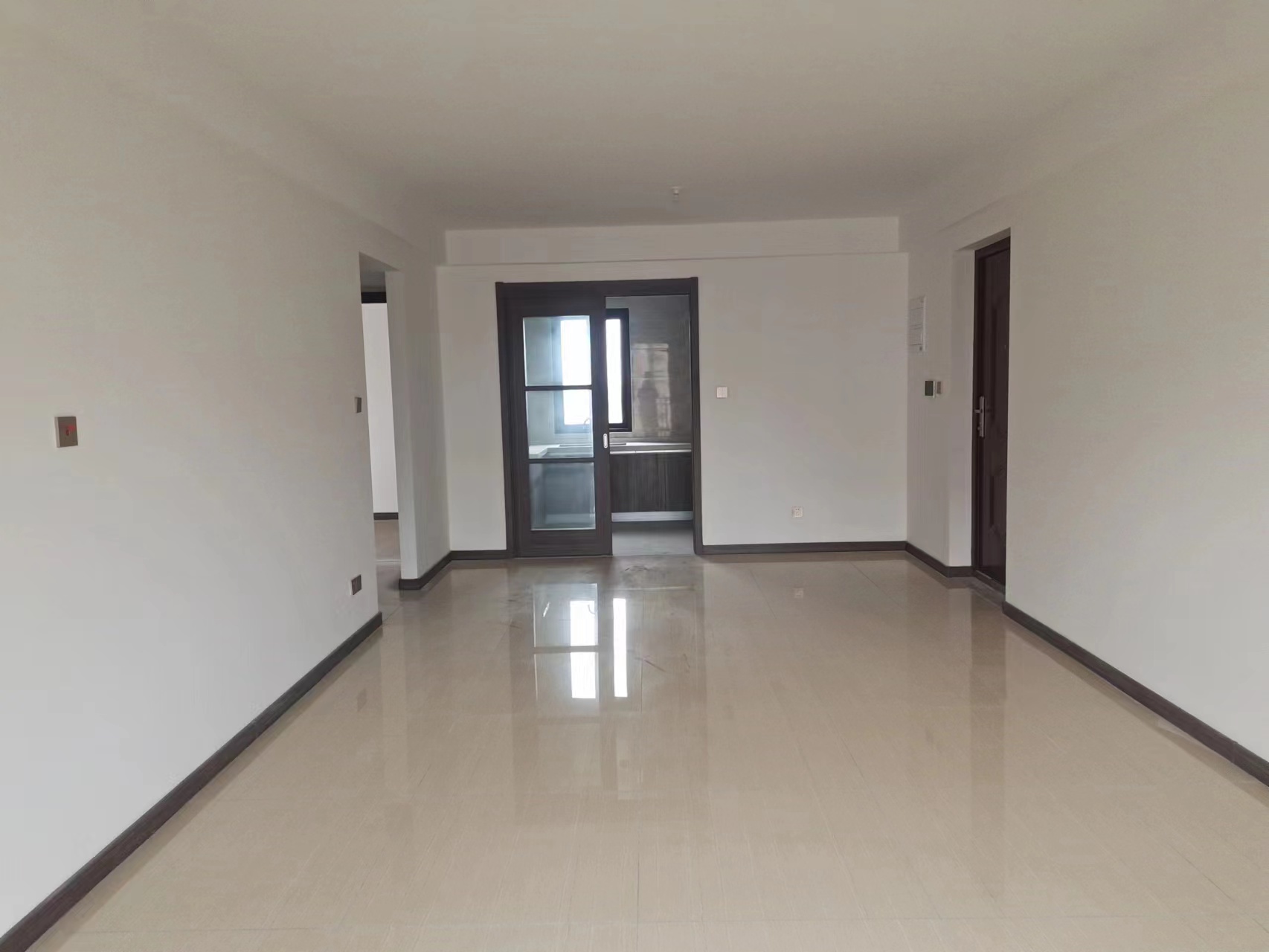 卓越万科新都会 3室2厅1卫 121.2m&sup2;