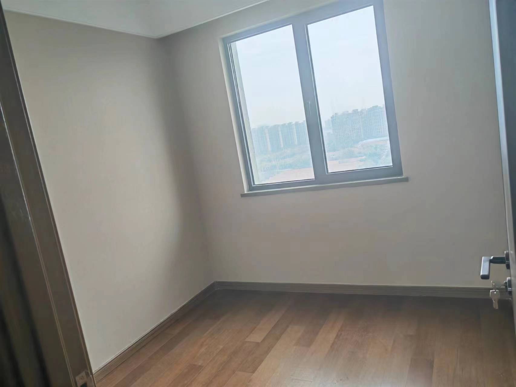 中海翠湖溪岸 4室2厅2卫 143.49m&sup2;