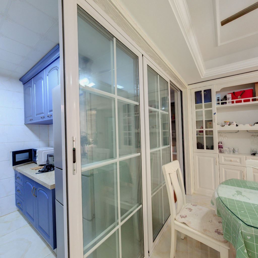 中海碧林湾 4室2厅2卫 135.00m&sup2;