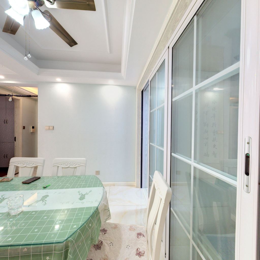 中海碧林湾 4室2厅2卫 135.00m&sup2;