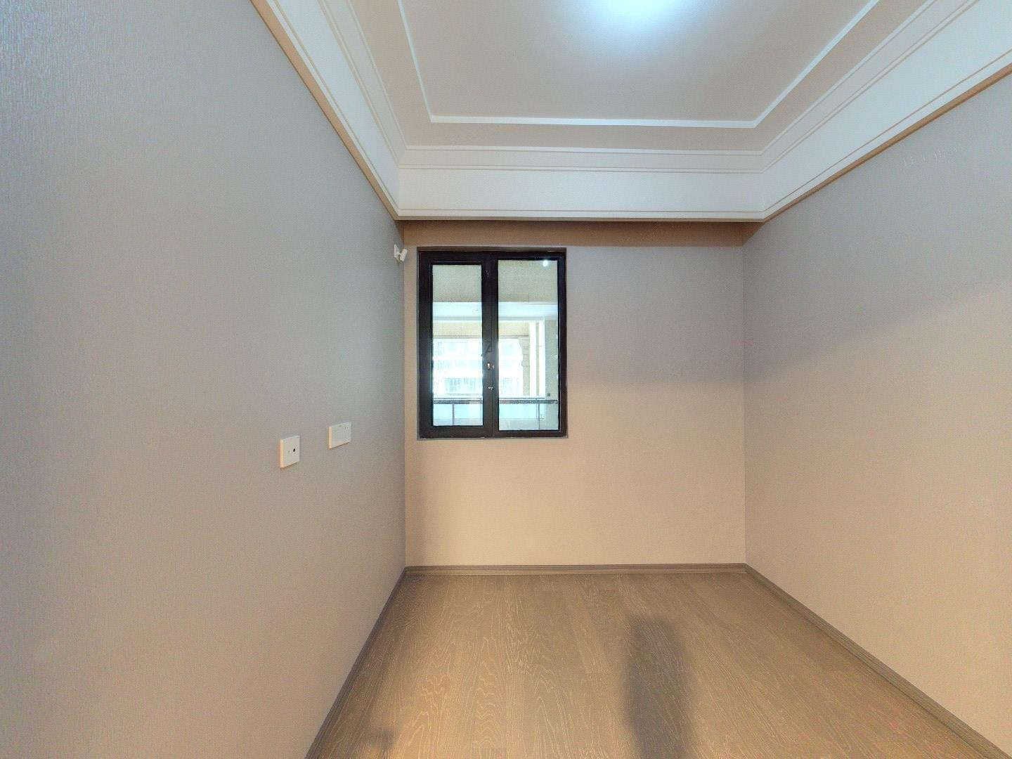 绿城&middot;诚园 3室2厅1卫 98m&sup2;