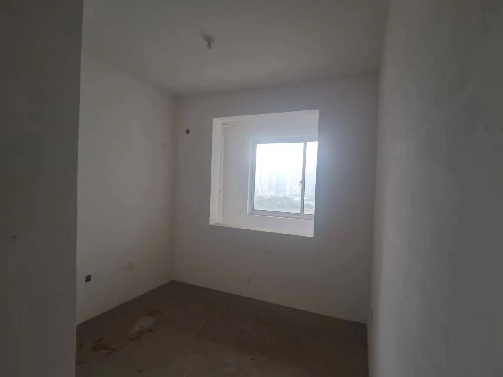 湖滨华庭 3室2厅1卫 110.00m&sup2;