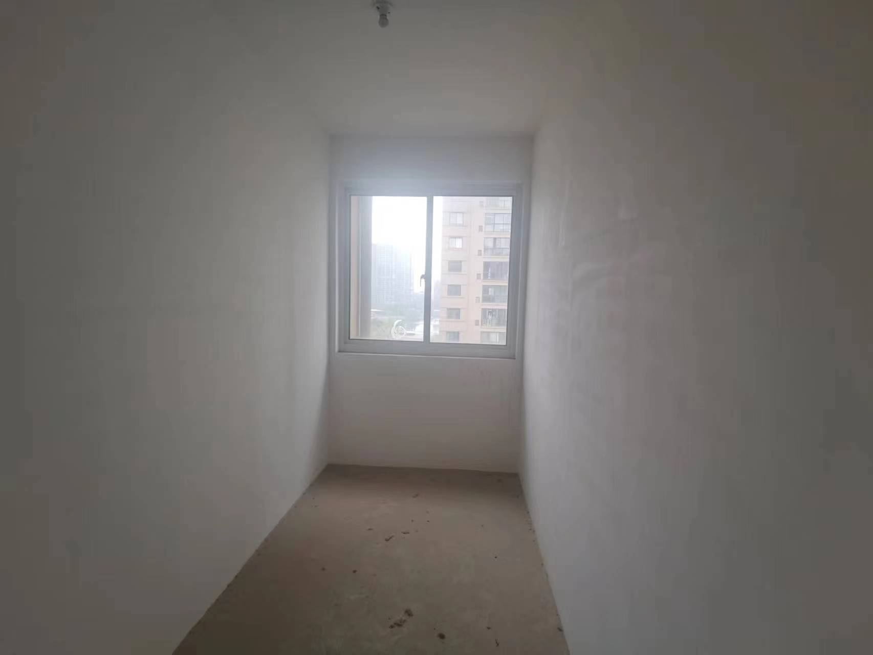 湖滨华庭 3室2厅1卫 110.00m²