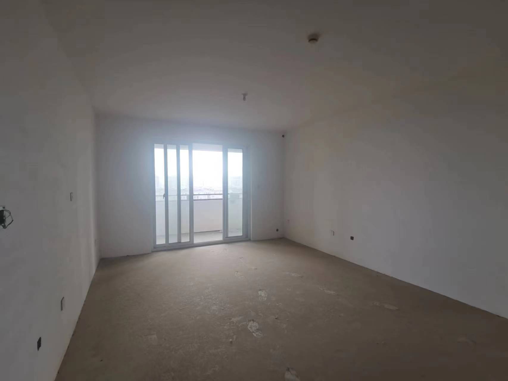 湖滨华庭 3室2厅1卫 110.00m&sup2;