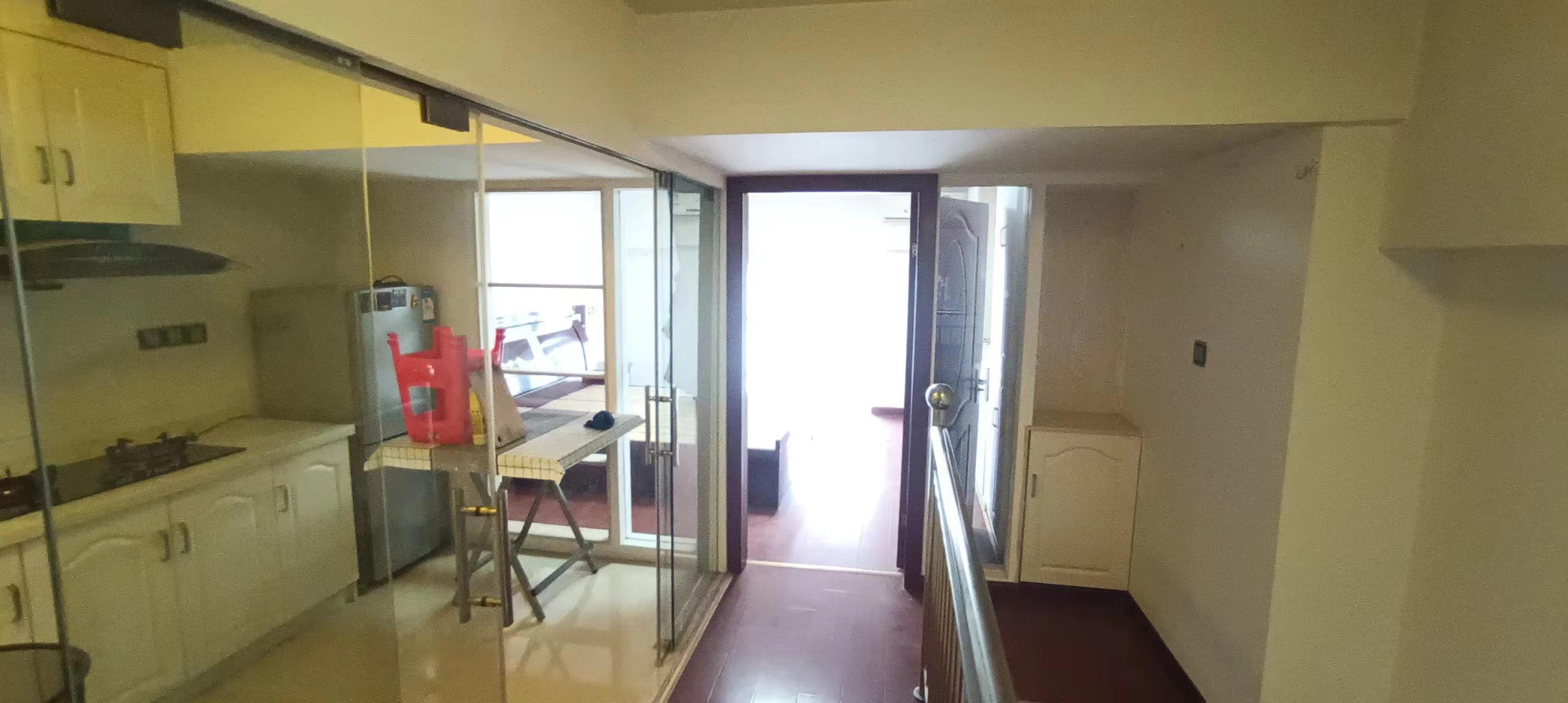 碧桂园云峯中心 1室1厅1卫 63m²
