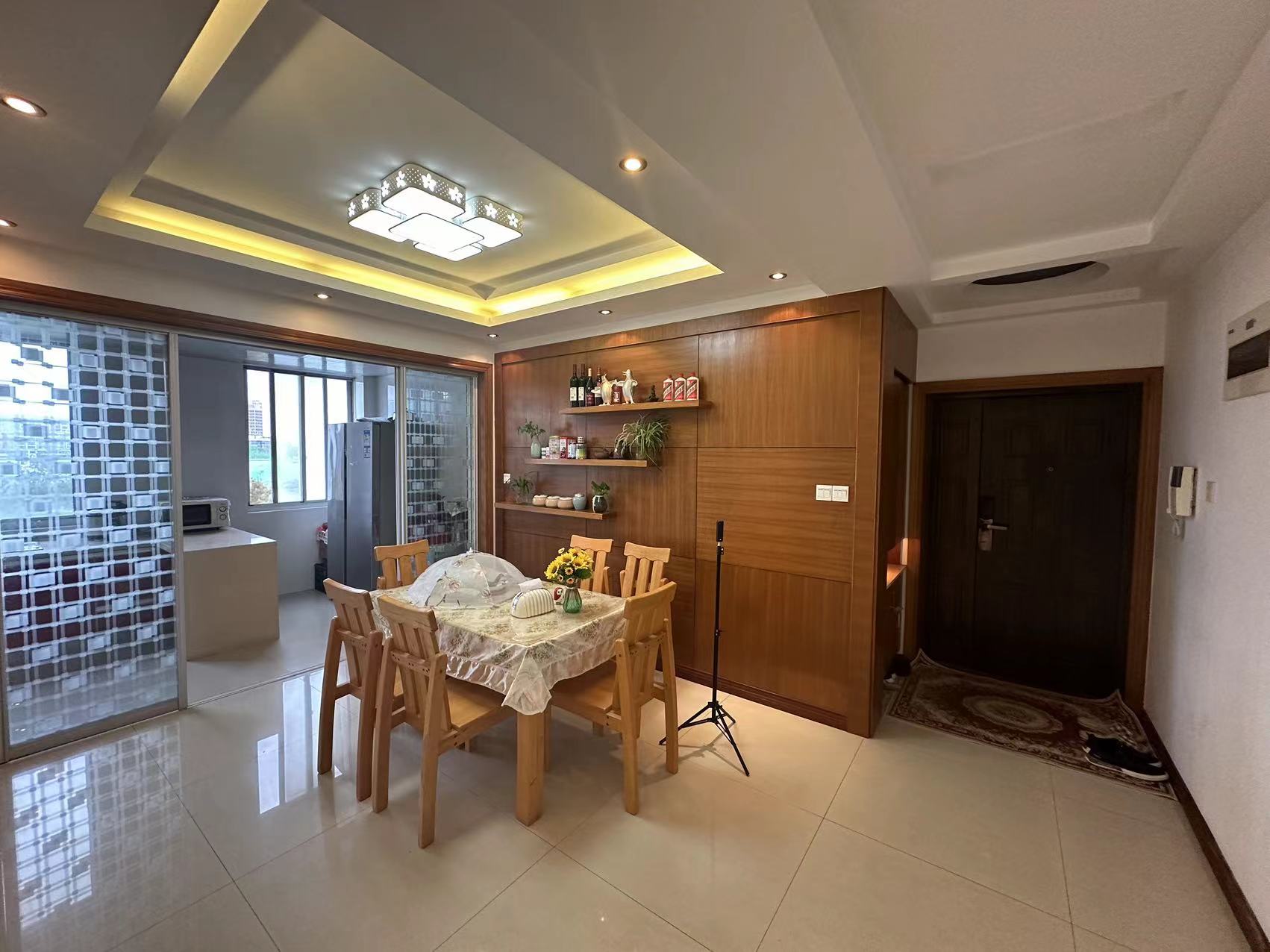 首府名邸 3室2厅2卫 138m&sup2;