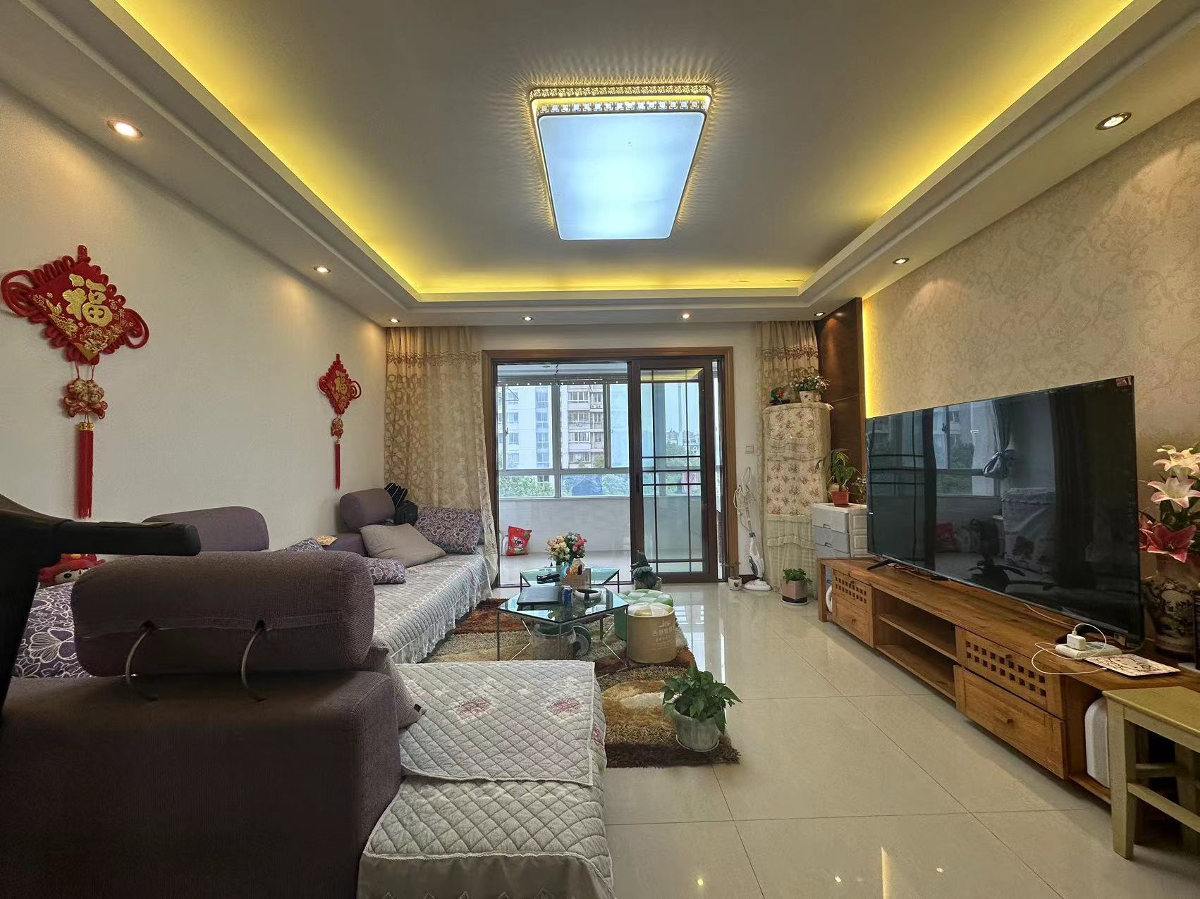 首府名邸 3室2厅2卫 138m&sup2;
