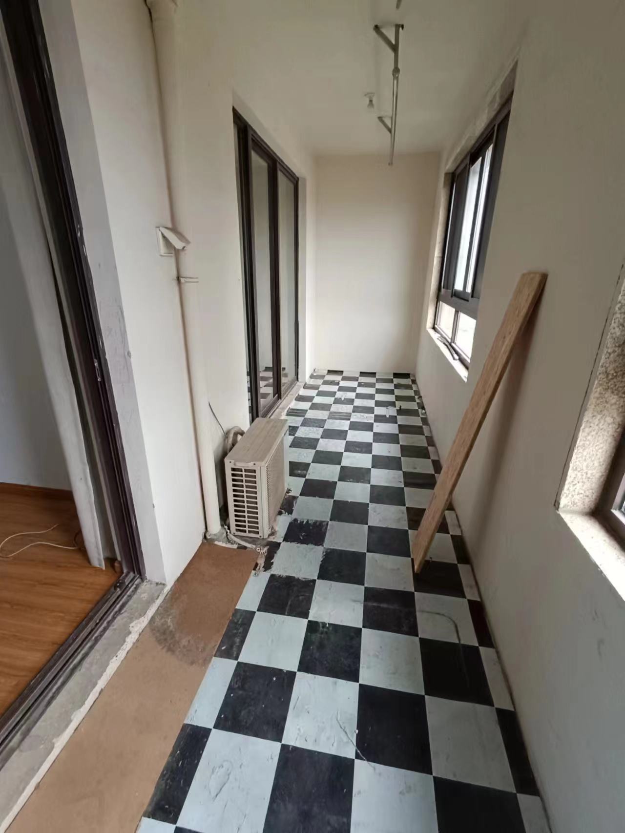 星光耀广场 2室2厅1卫 110.00m&sup2;
