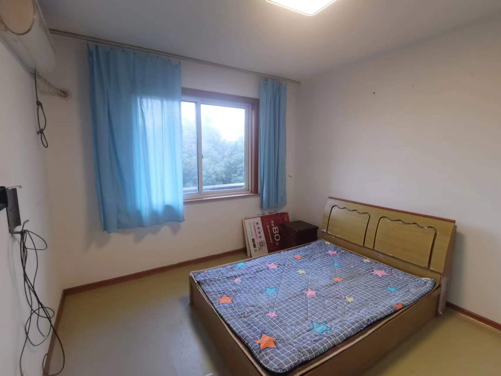 学士府 3室1厅1卫 107m&sup2;