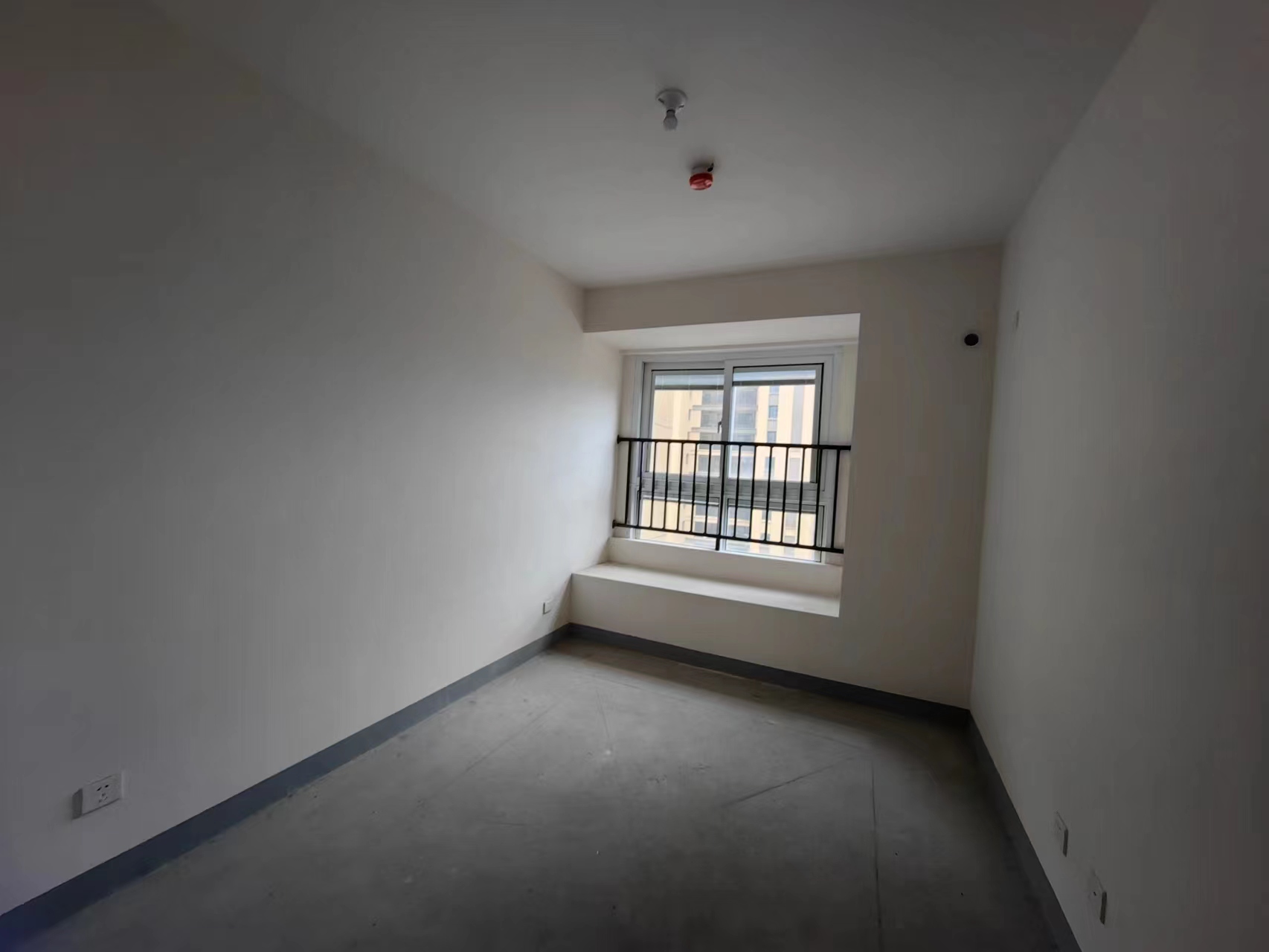 新城香溢紫郡 3室2厅2卫 97.00m&sup2;