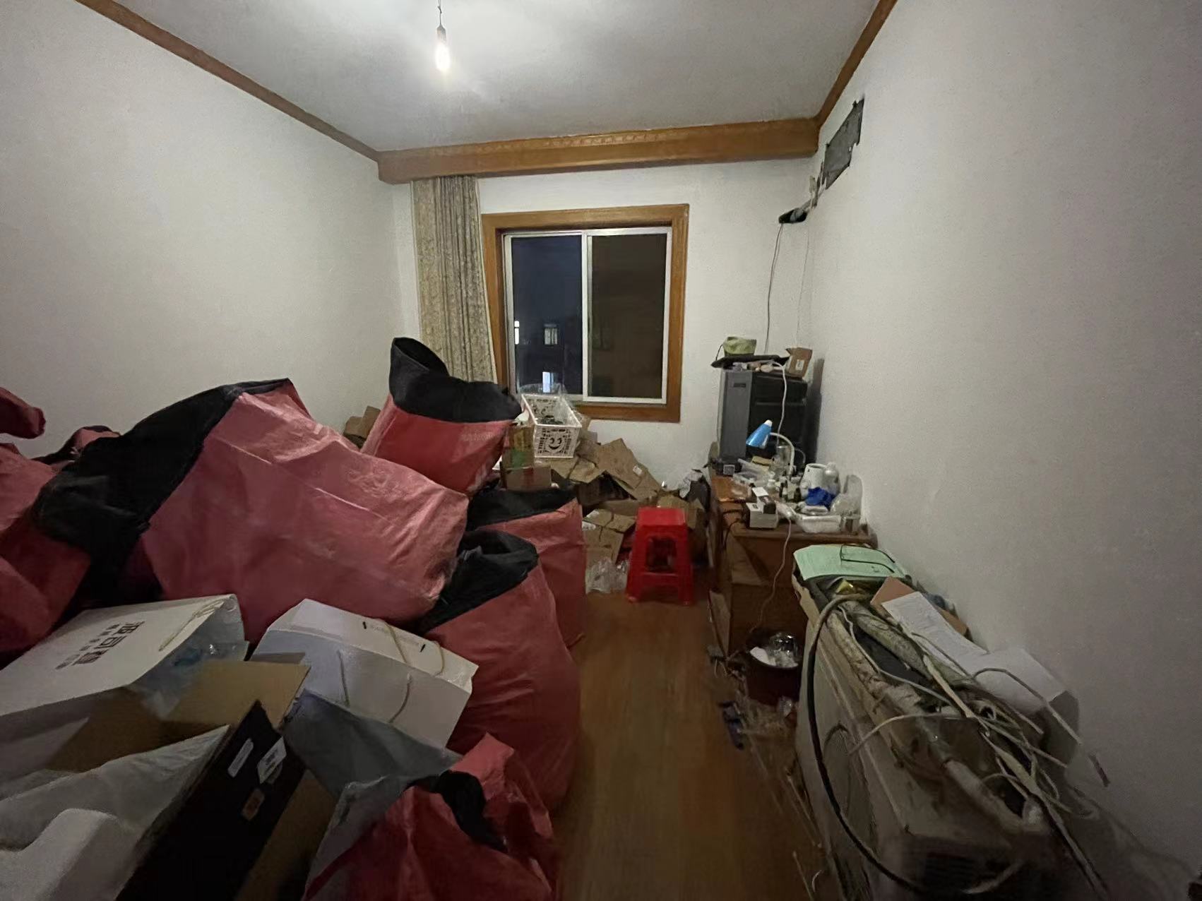光明南村 2室1厅1卫 70m&sup2;