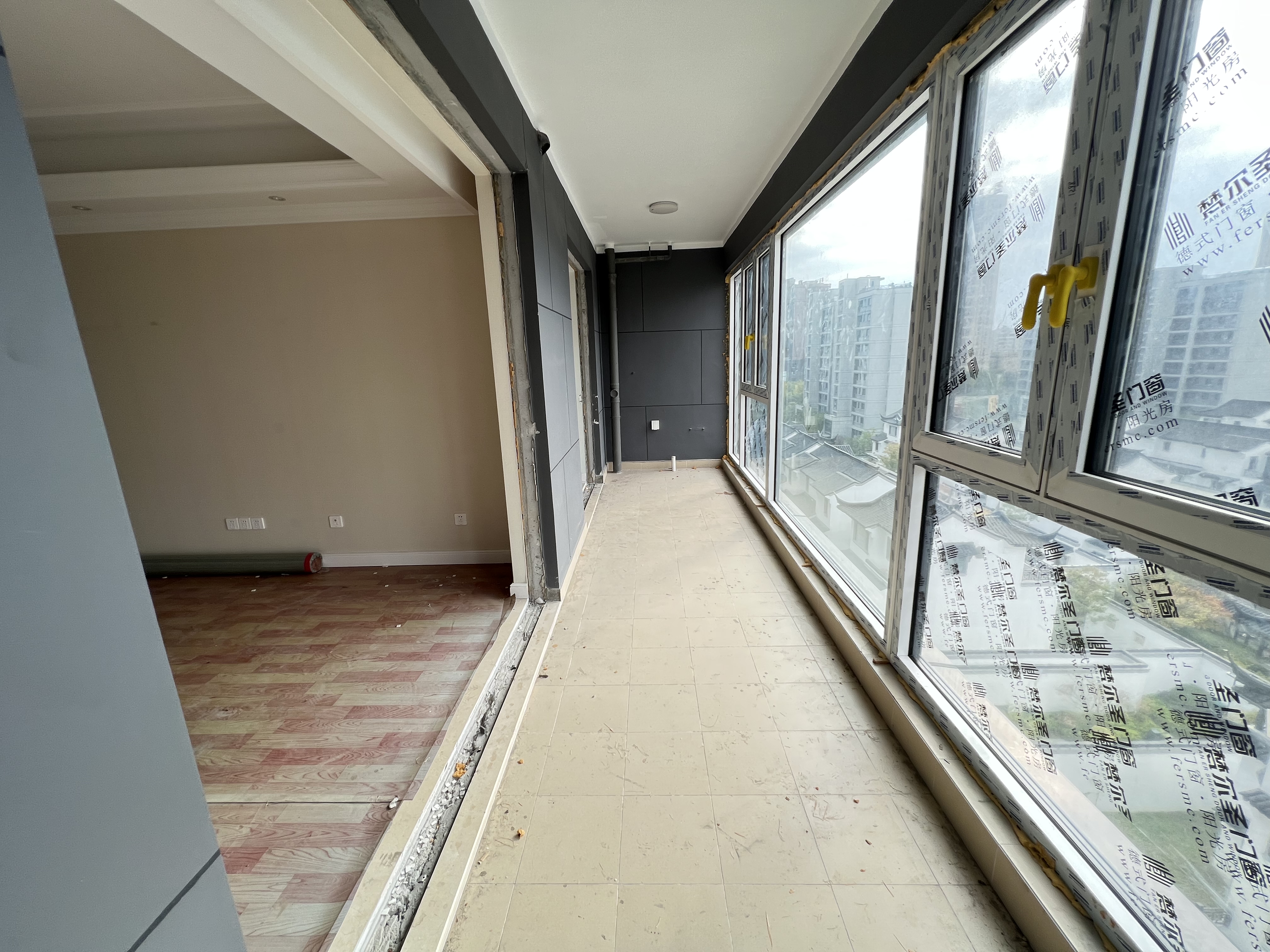 融创盛和九里桃源 4室2厅2卫 143.5m&sup2;