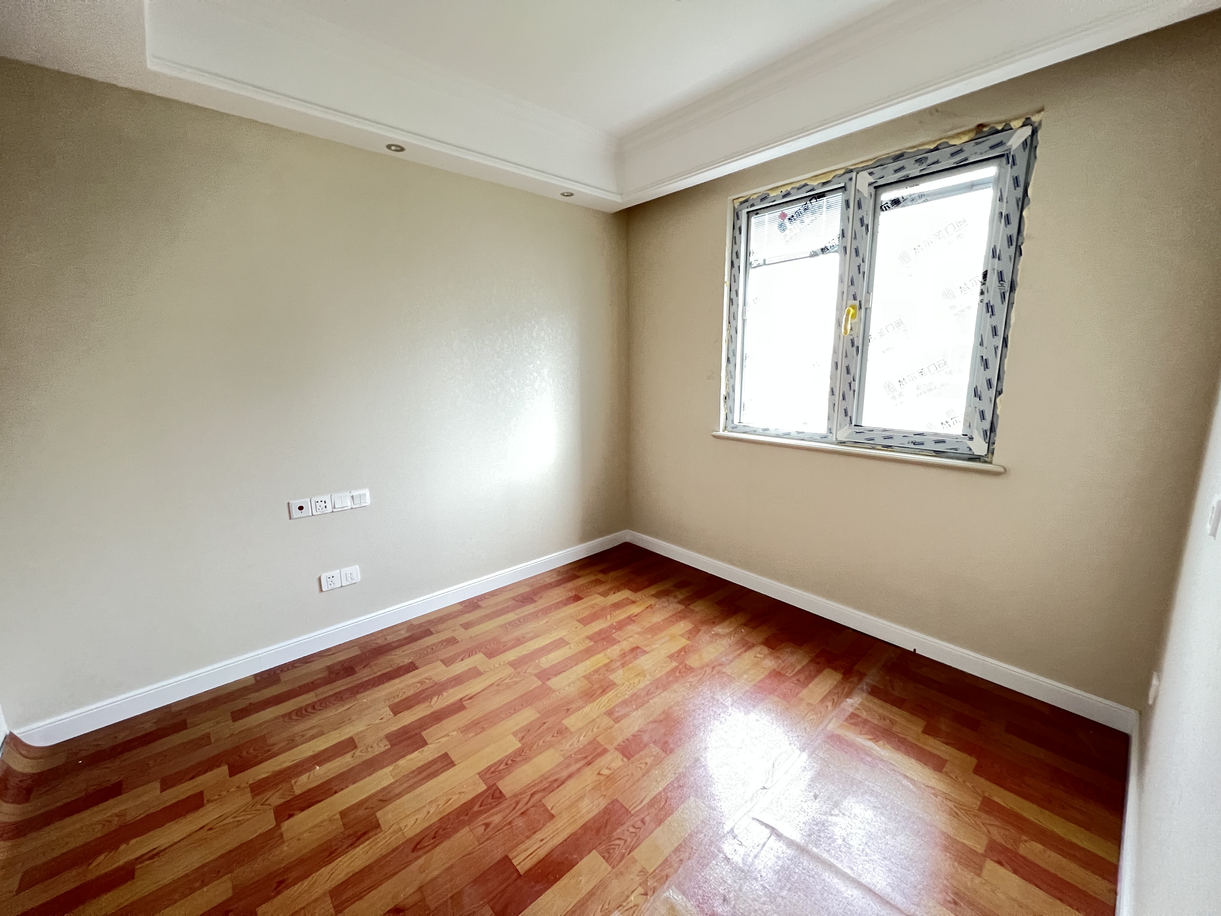 融创盛和九里桃源 4室2厅2卫 143.5m&sup2;