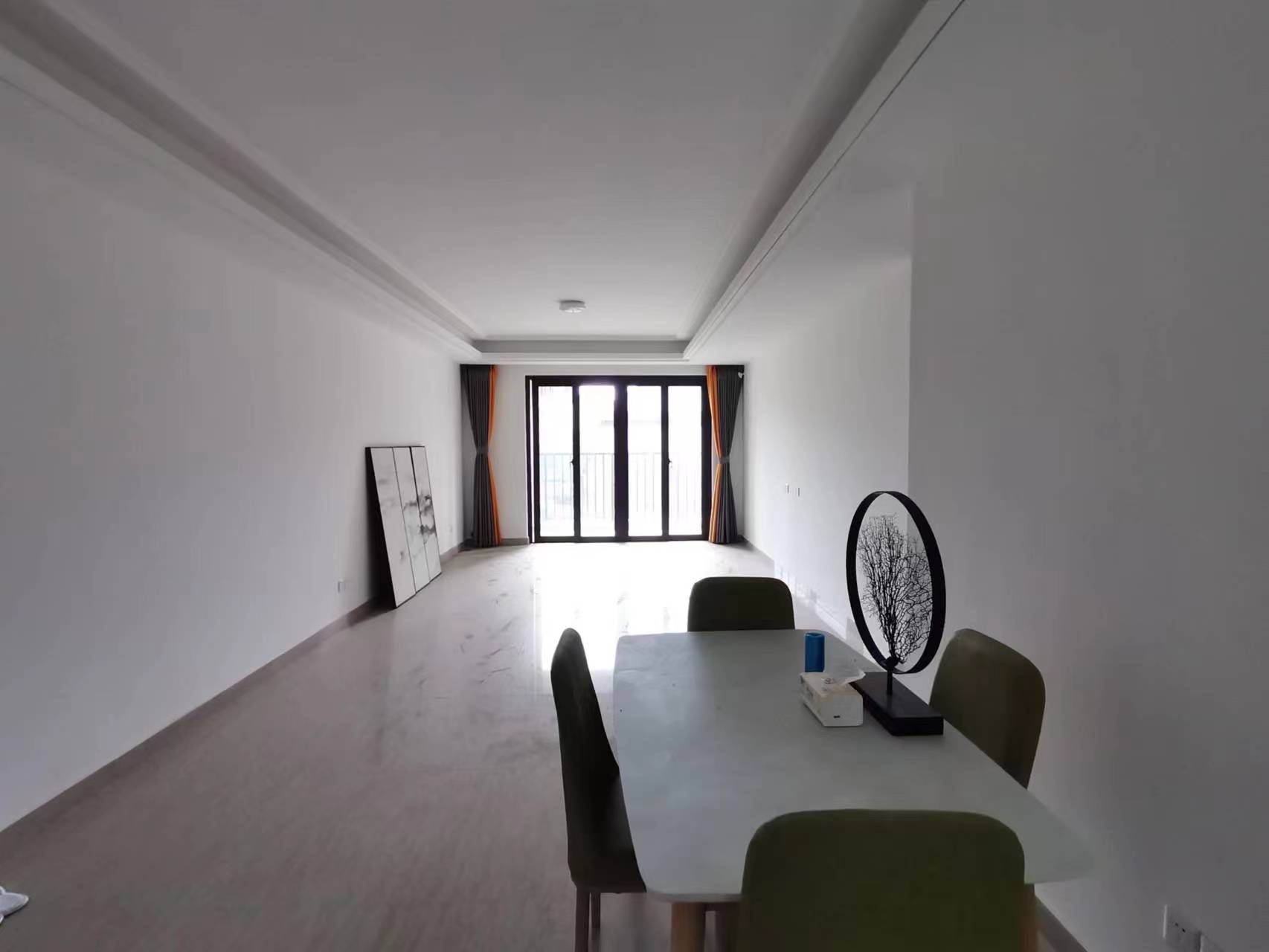 紫御四季 4室2厅2卫 133m&sup2;