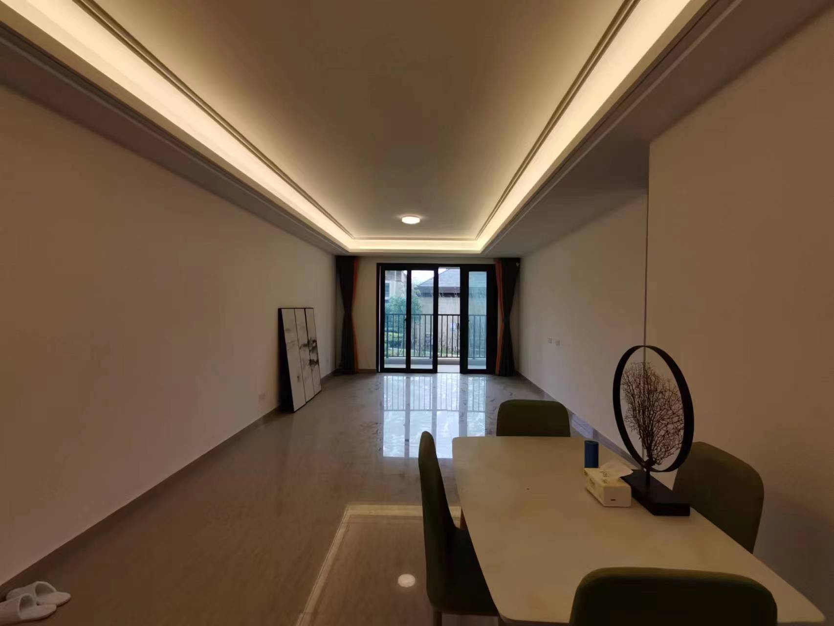 紫御四季 4室2厅2卫 133m&sup2;