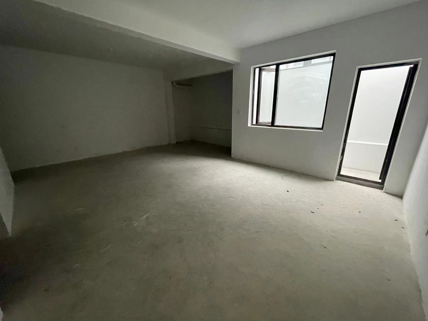 云樾东方 4室1厅1卫 240m&sup2;