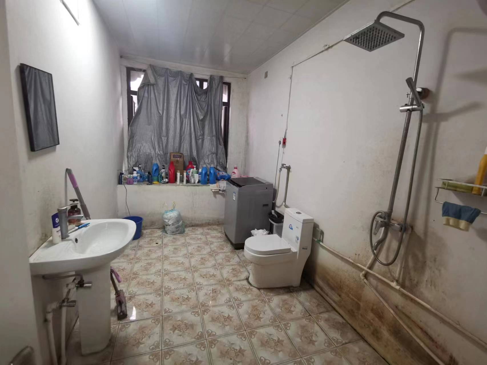 帝奥世伦名郡 4室2厅3卫 374.28m&sup2;