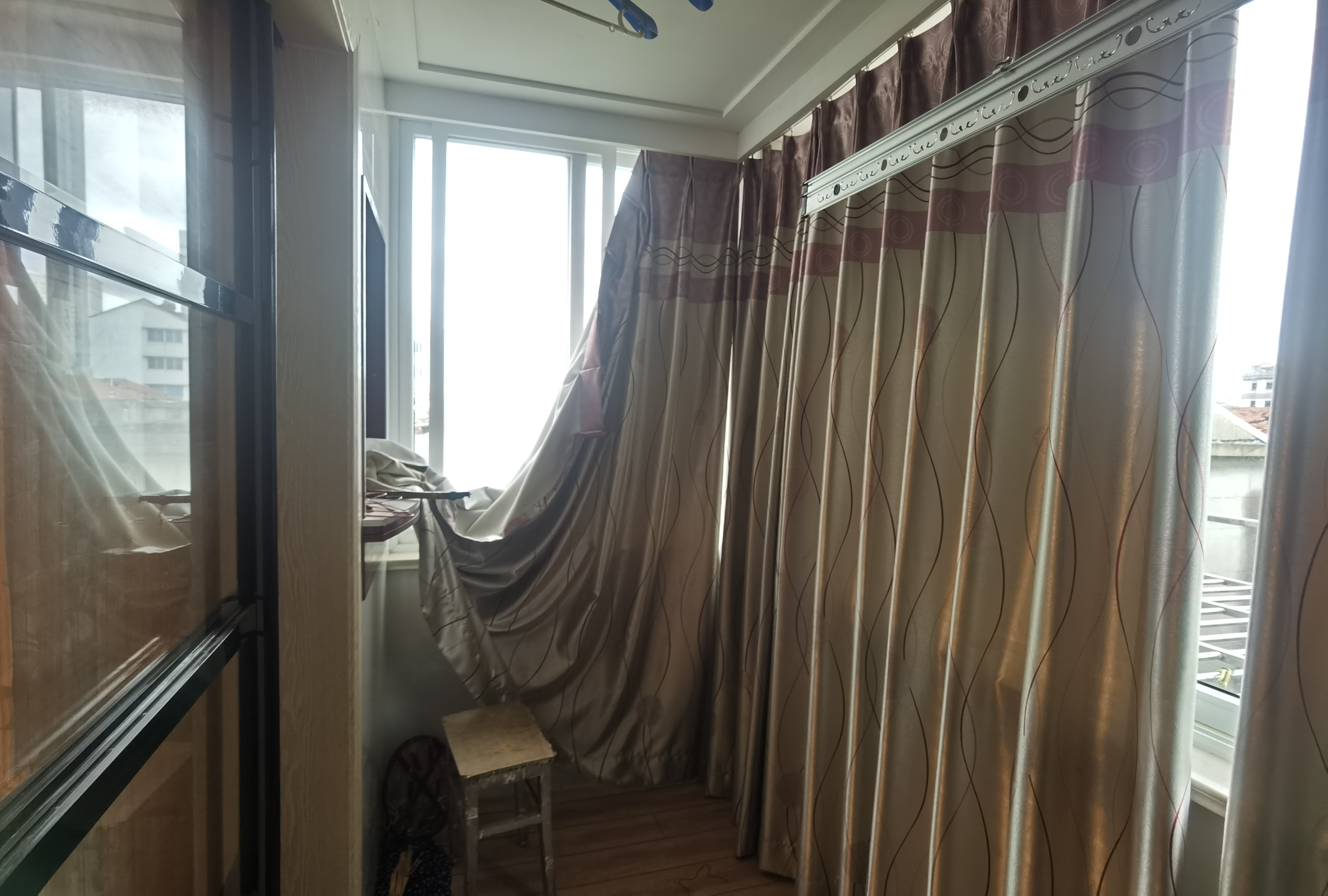 虹南花苑 2室1厅1卫 75.80m&sup2;