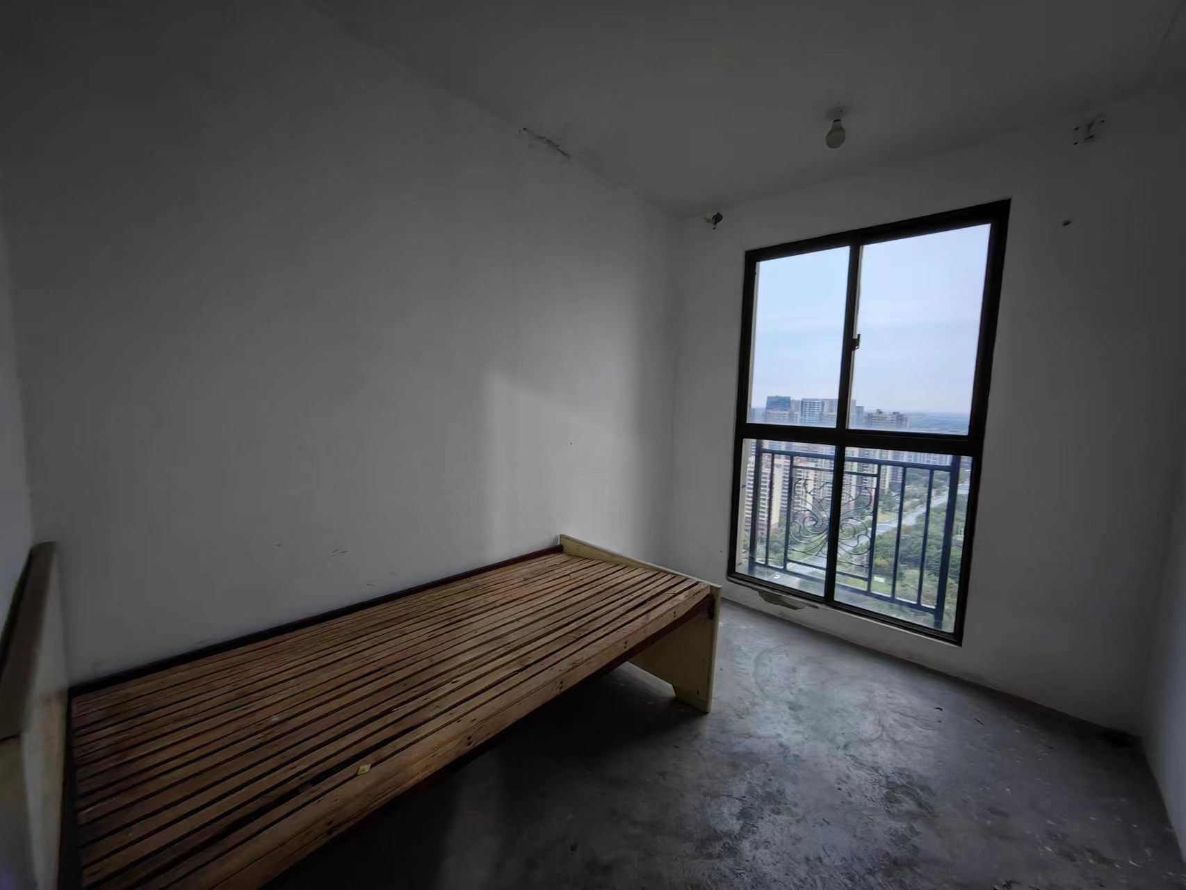 御景澜庭 3室2厅1卫 111m&sup2;