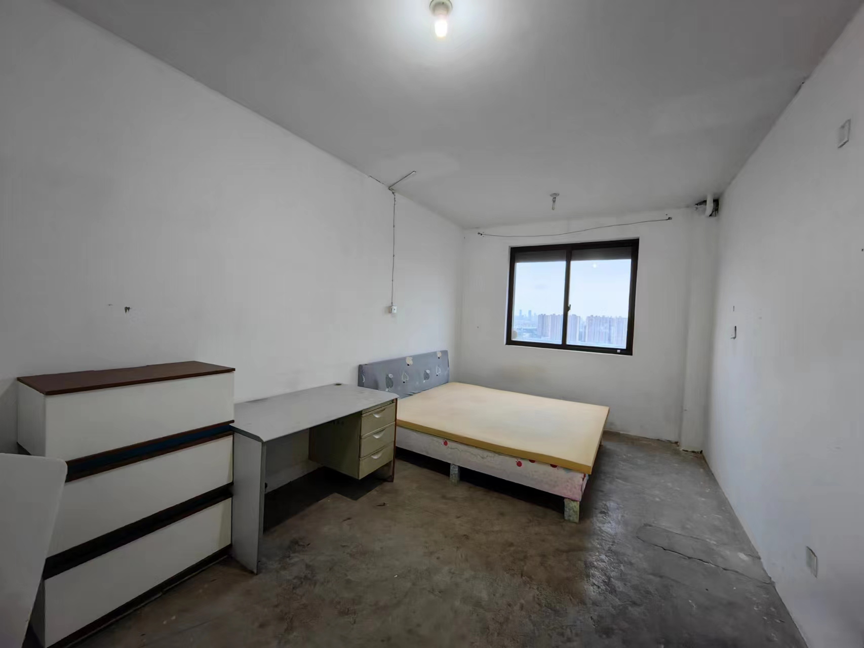 御景澜庭 3室2厅1卫 111m&sup2;