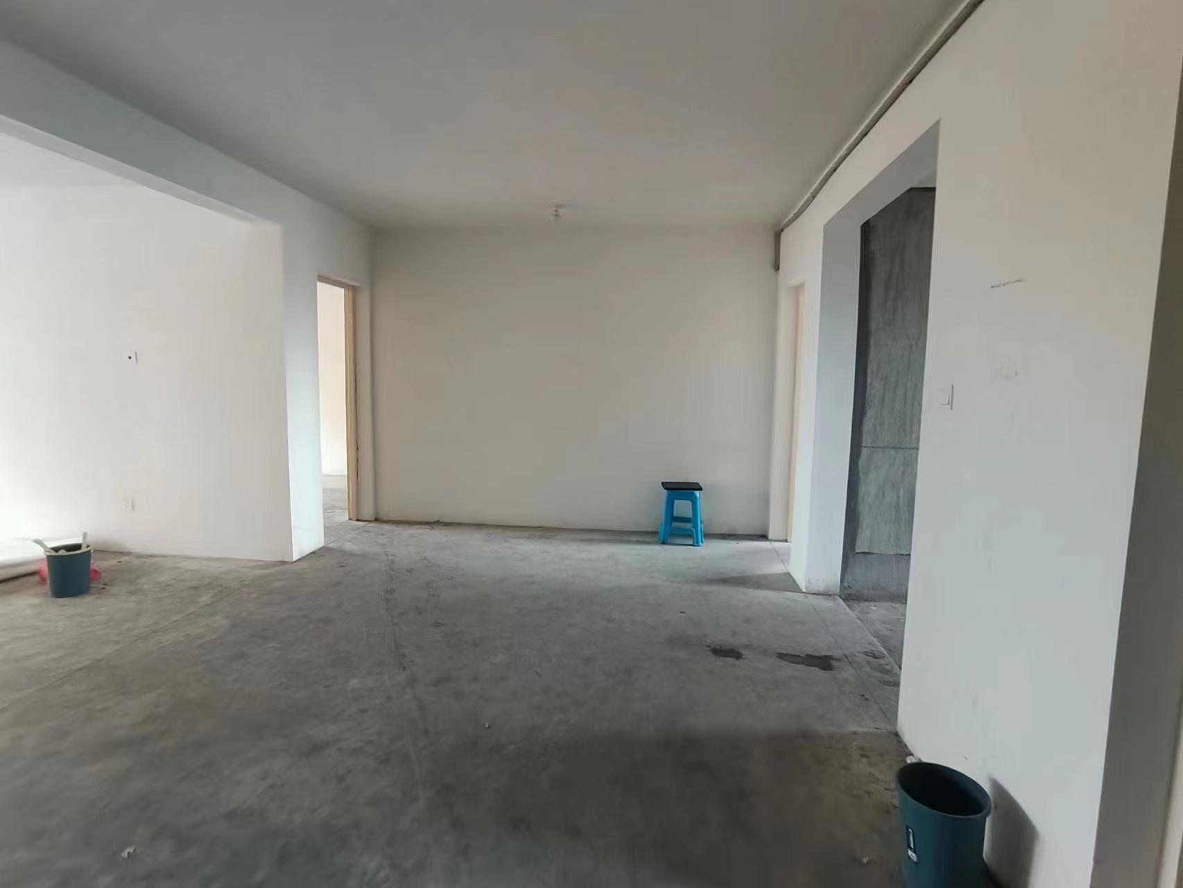 十里花苑 3室2厅2卫 141m²