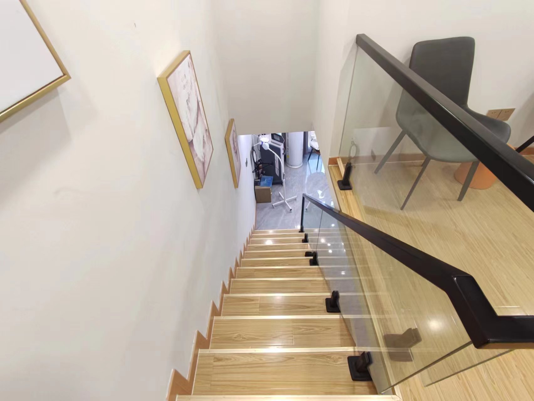 赛格时代广场 2室1厅1卫 54m²